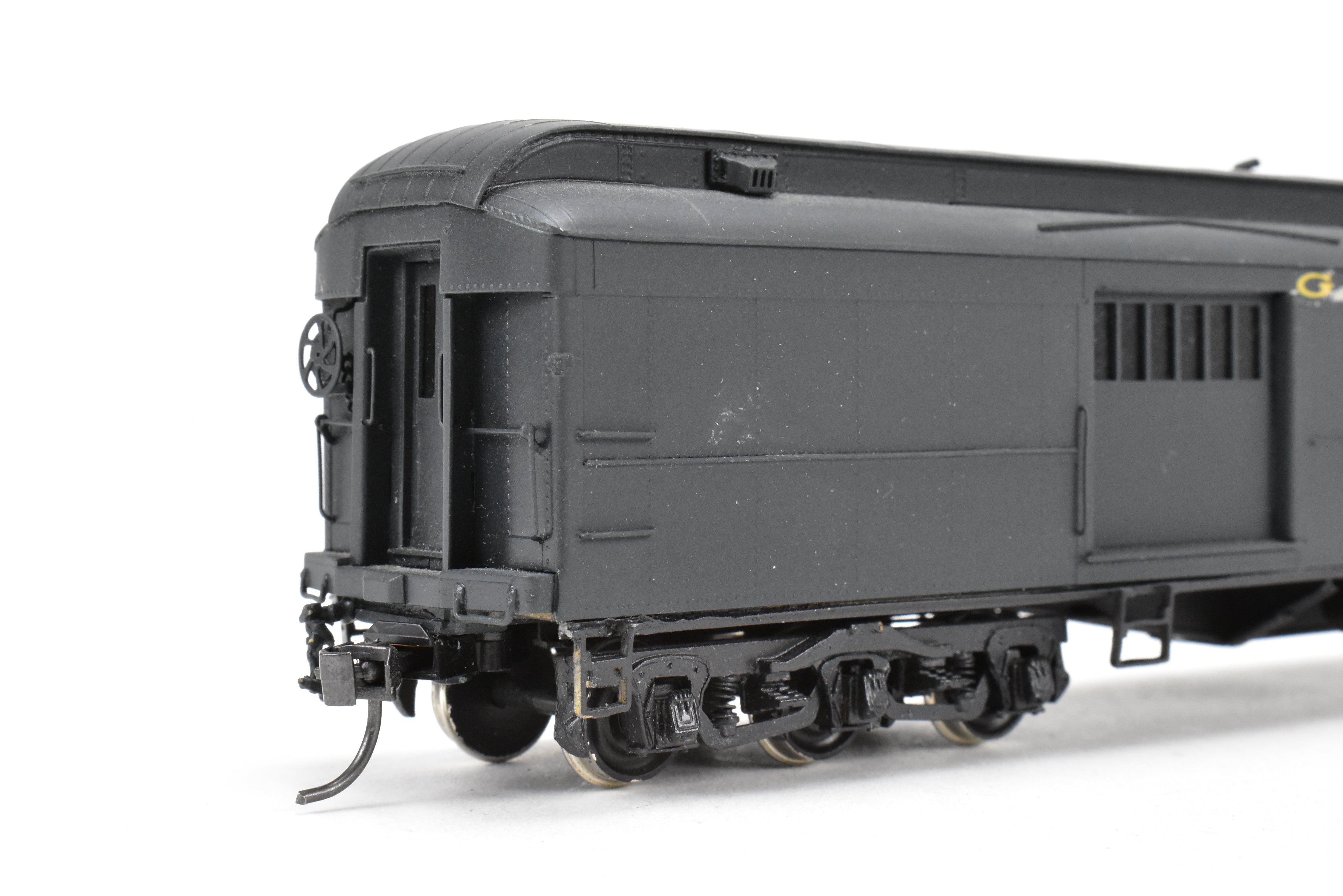 HO Brass Oriental Limited GN - Great Northern HW Baggage #400 - 416 with Fair Custom Paint