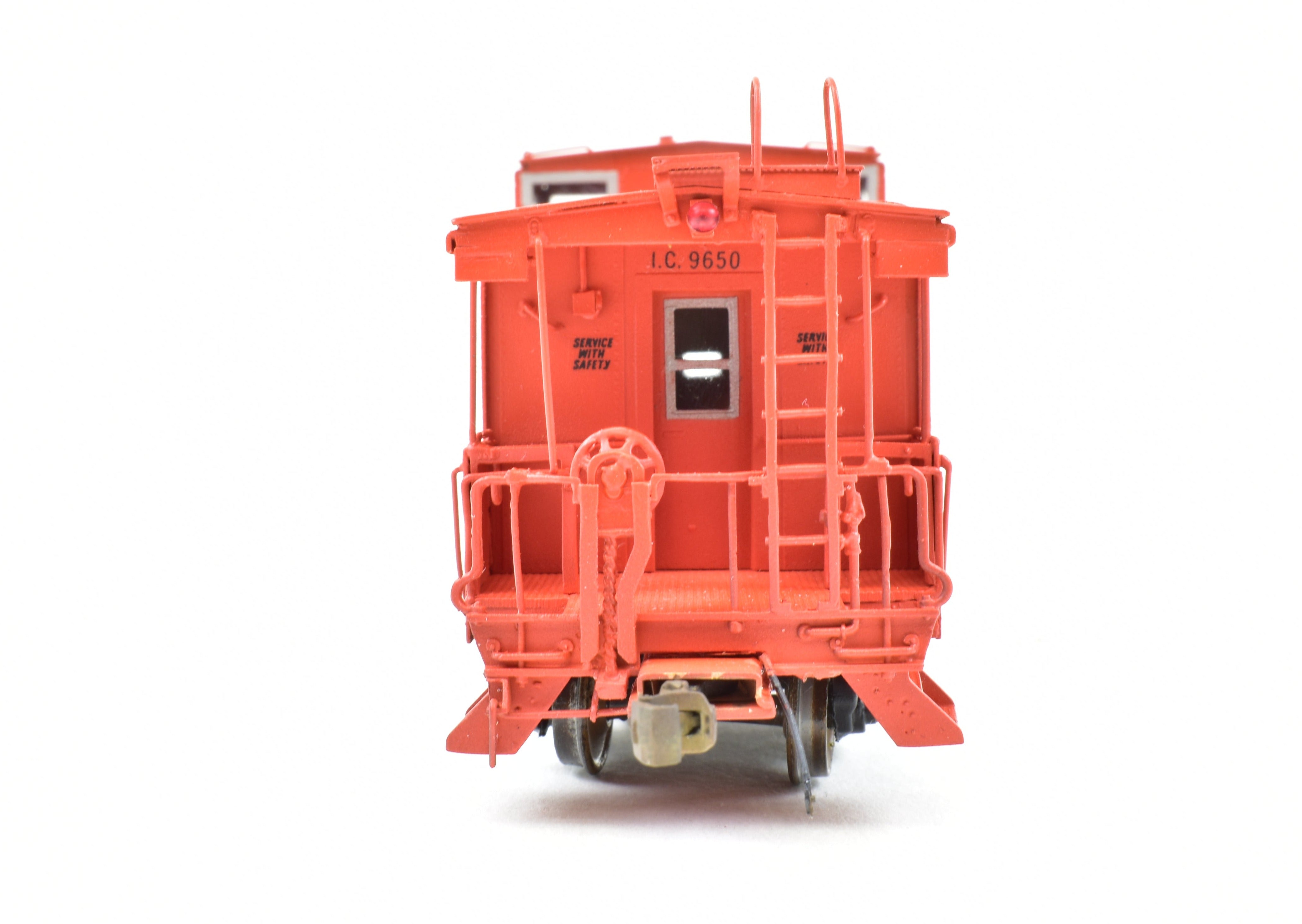 HO Scale Brass Model - Overland Models, Inc. Illinois Central Extended Vision Centrallia Shops Caboose Professionally Painted by OMI