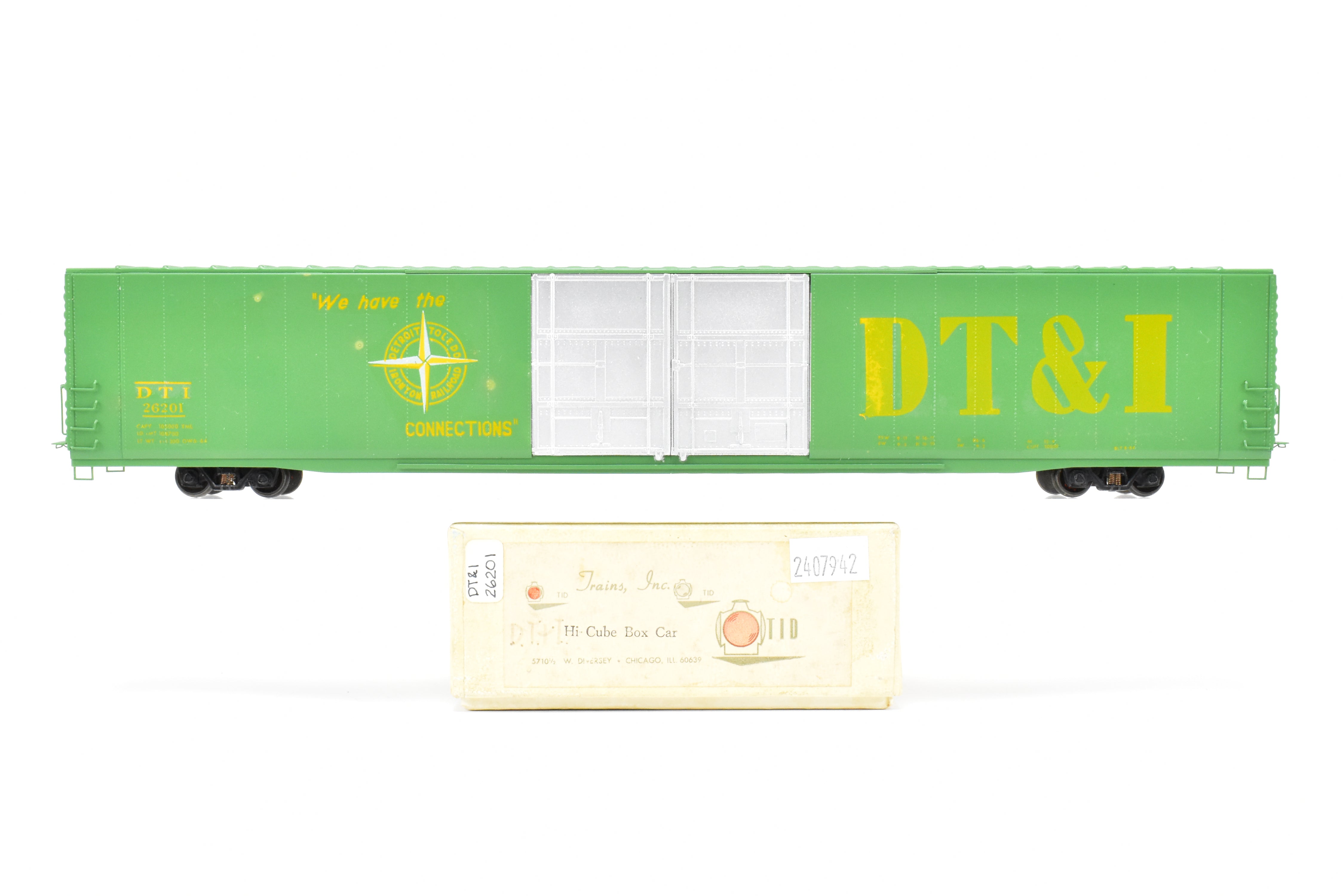 HO Scale Brass Model Trains - Detroit Toledo & Ironton (DT&I) 86 Foot High - Cube Boxcar, Custom - Painted in Lime Green, Model Number CP DT&I 26201