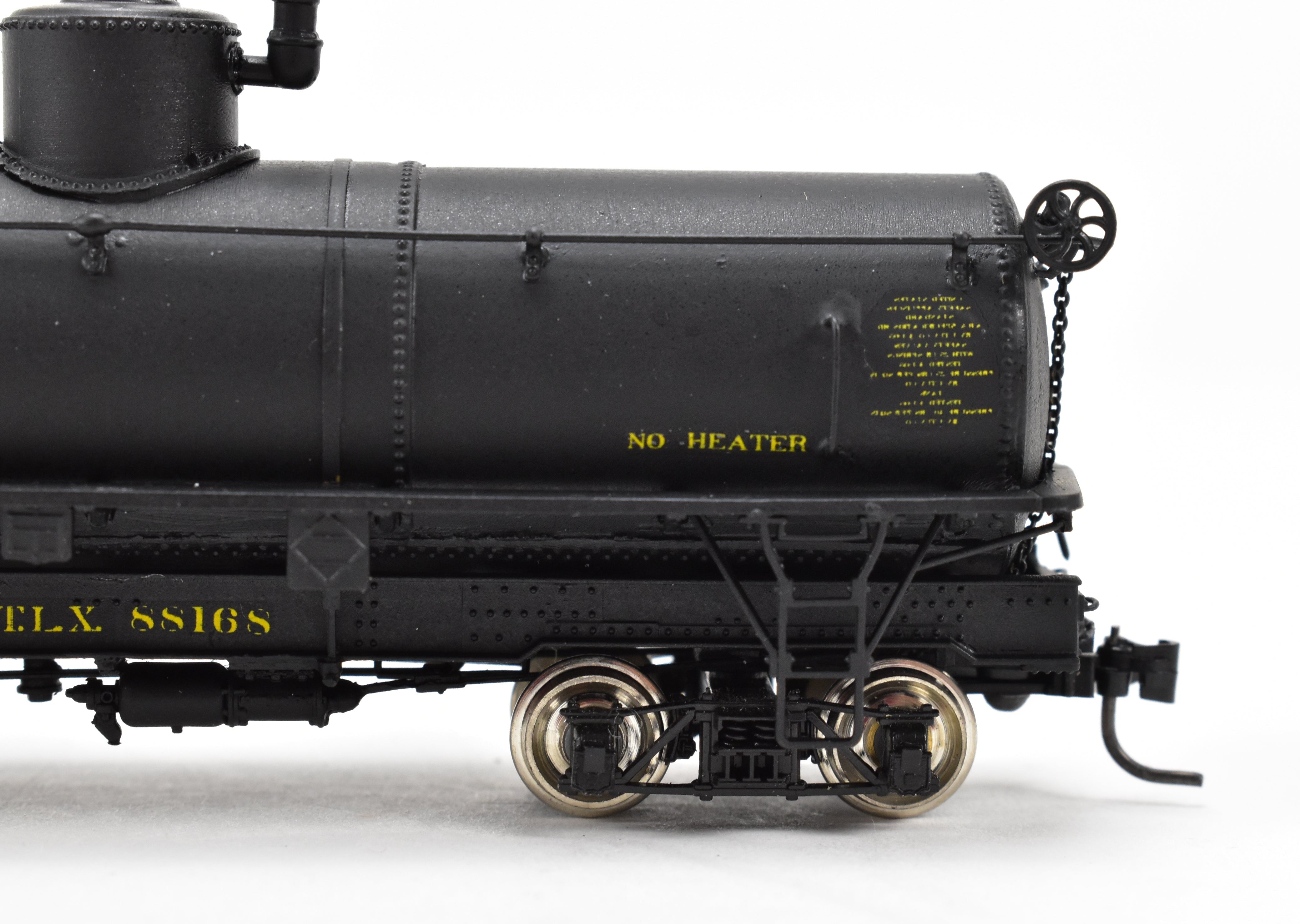 HOn3 Scale Plastic Model PSC - Precision Scale Co. UTLX 88168 Narrow Frame Tank Car, Assembled and Professionally Custom Painted