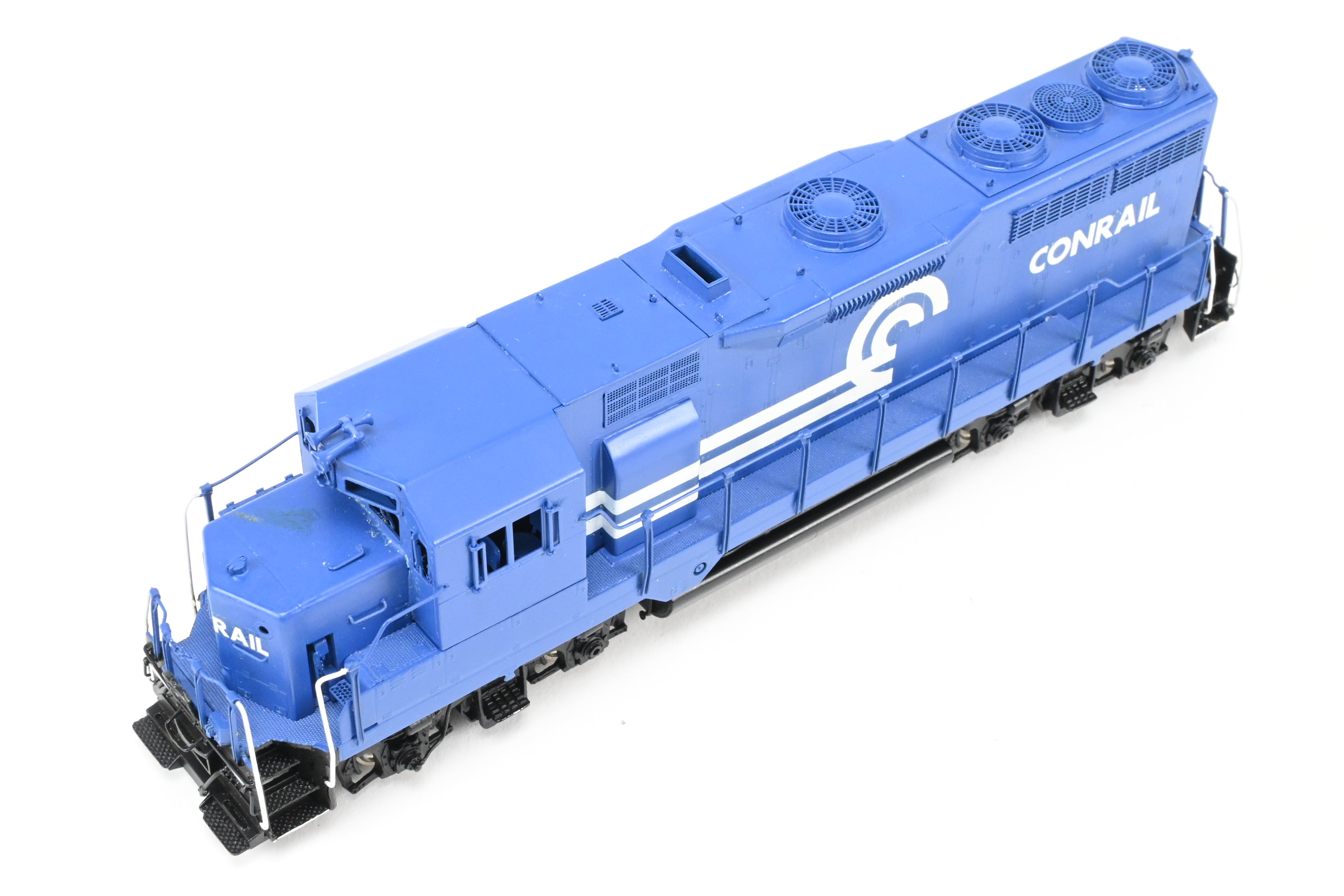 HO Scale Brass Conrail EMD GP35 2500HP Low Hood Model by Oriental Limited