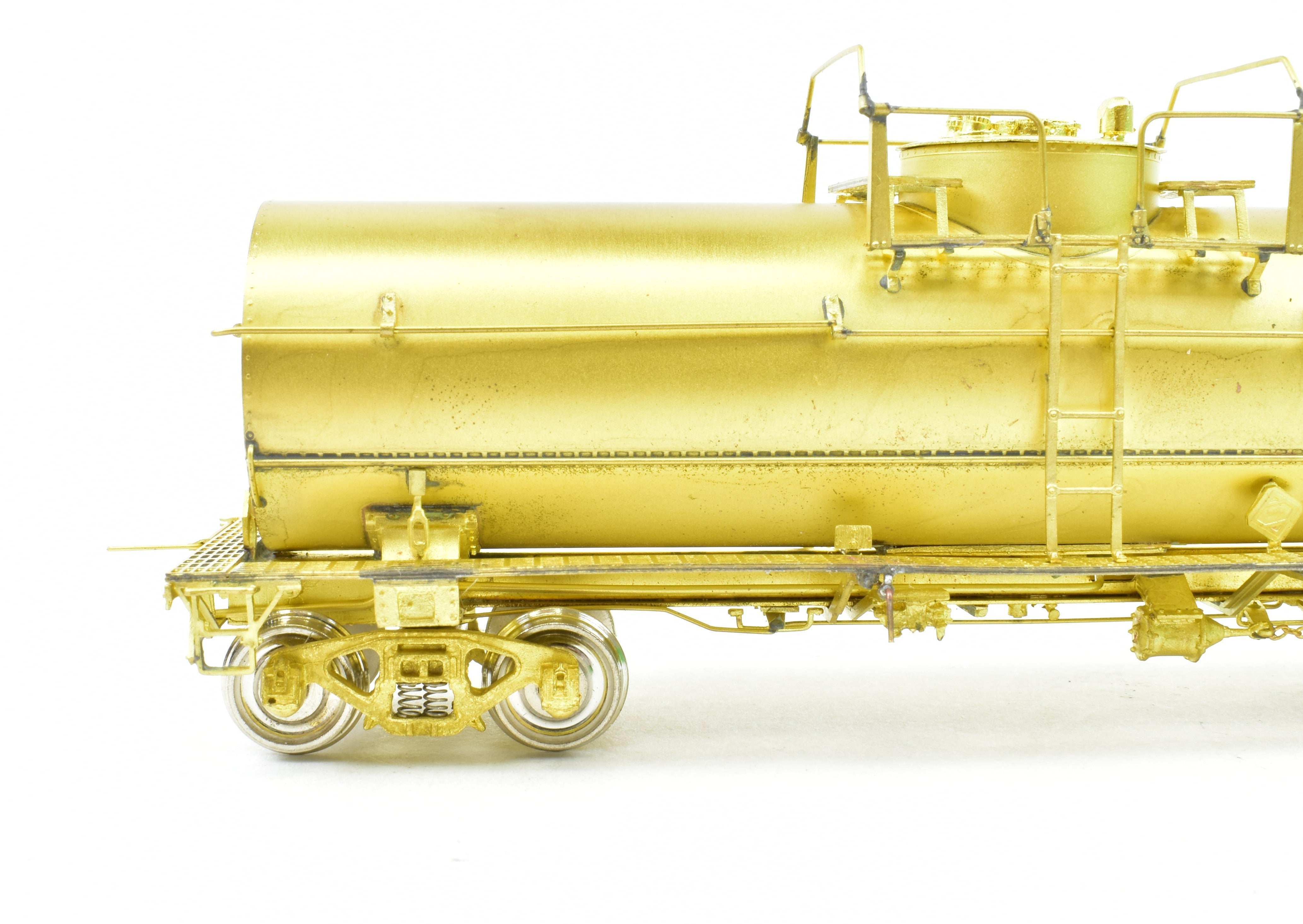 1992 HO Brass OMI 8,000 Gallon Insulated Single Dome Tank Car by Overland