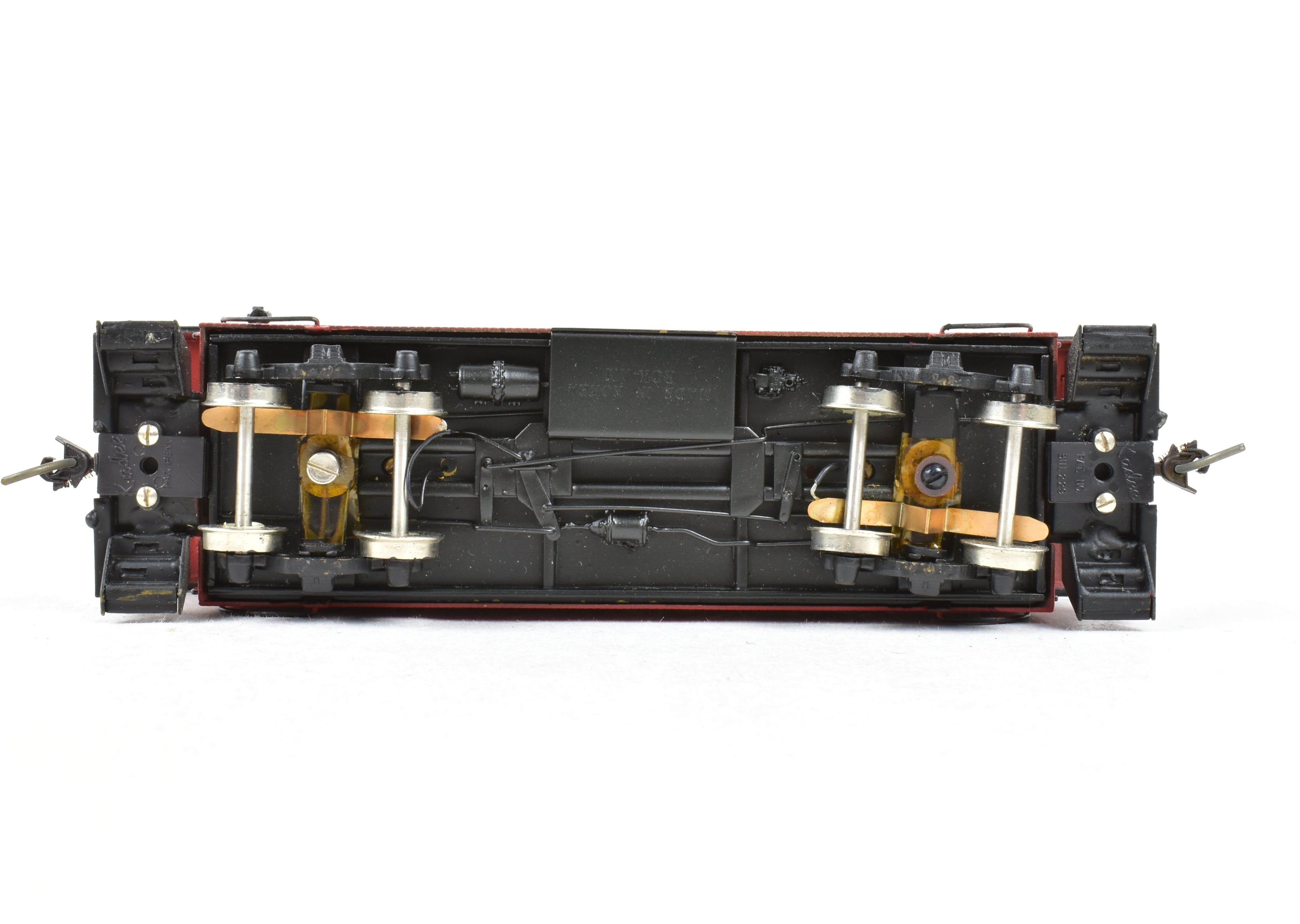 HO Scale Brass 30' Wood Sides Caboose Model by Overland Models, Inc. (OMI) for Great Northern with Incorrect Original Box