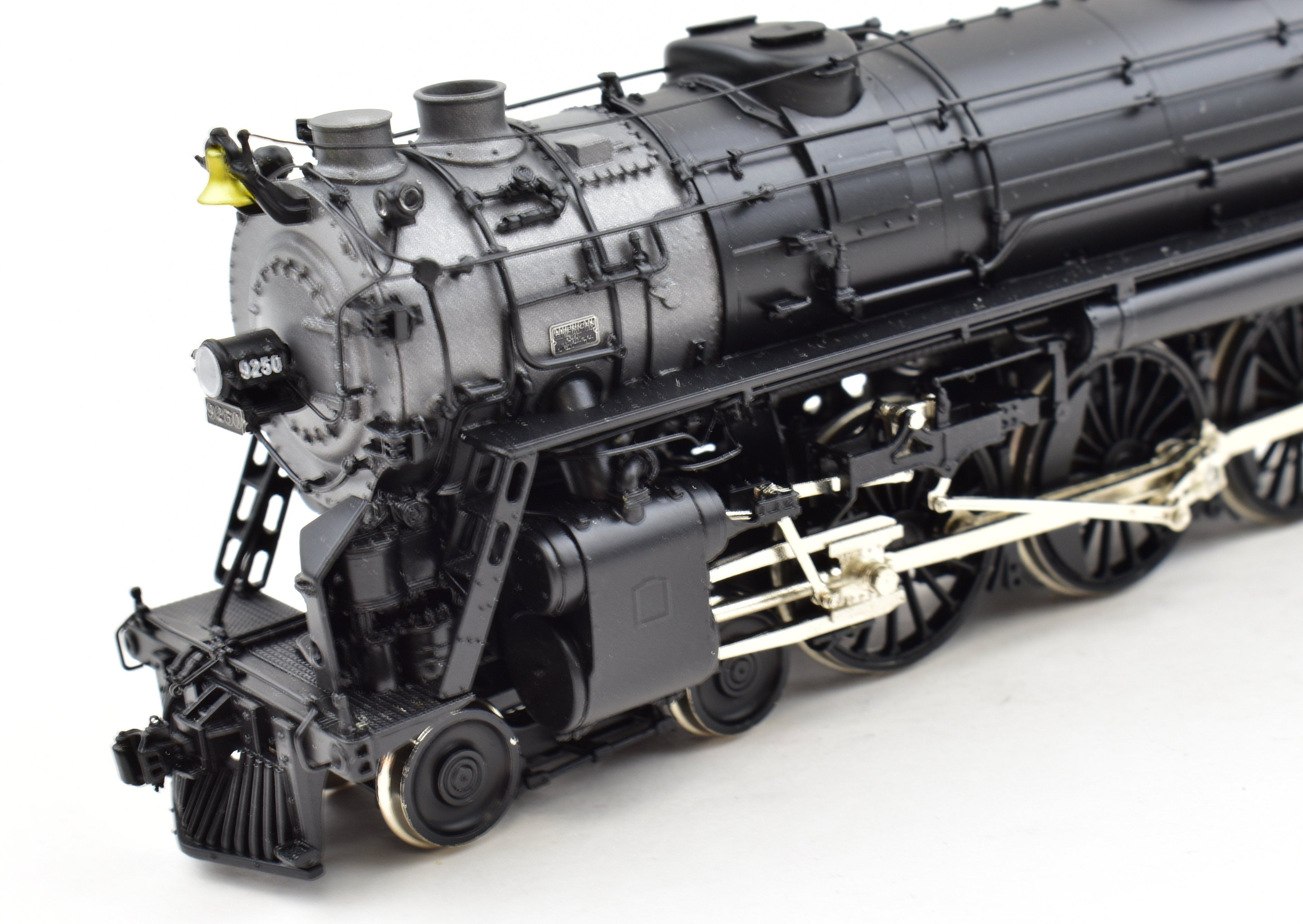 High - Quality HO Scale Brass Conventional Key Imports P&LE - Pittsburgh & Lake Erie K - 6b 4 - 6 - 2 Pacific Steam Locomotive FP #9250 Model