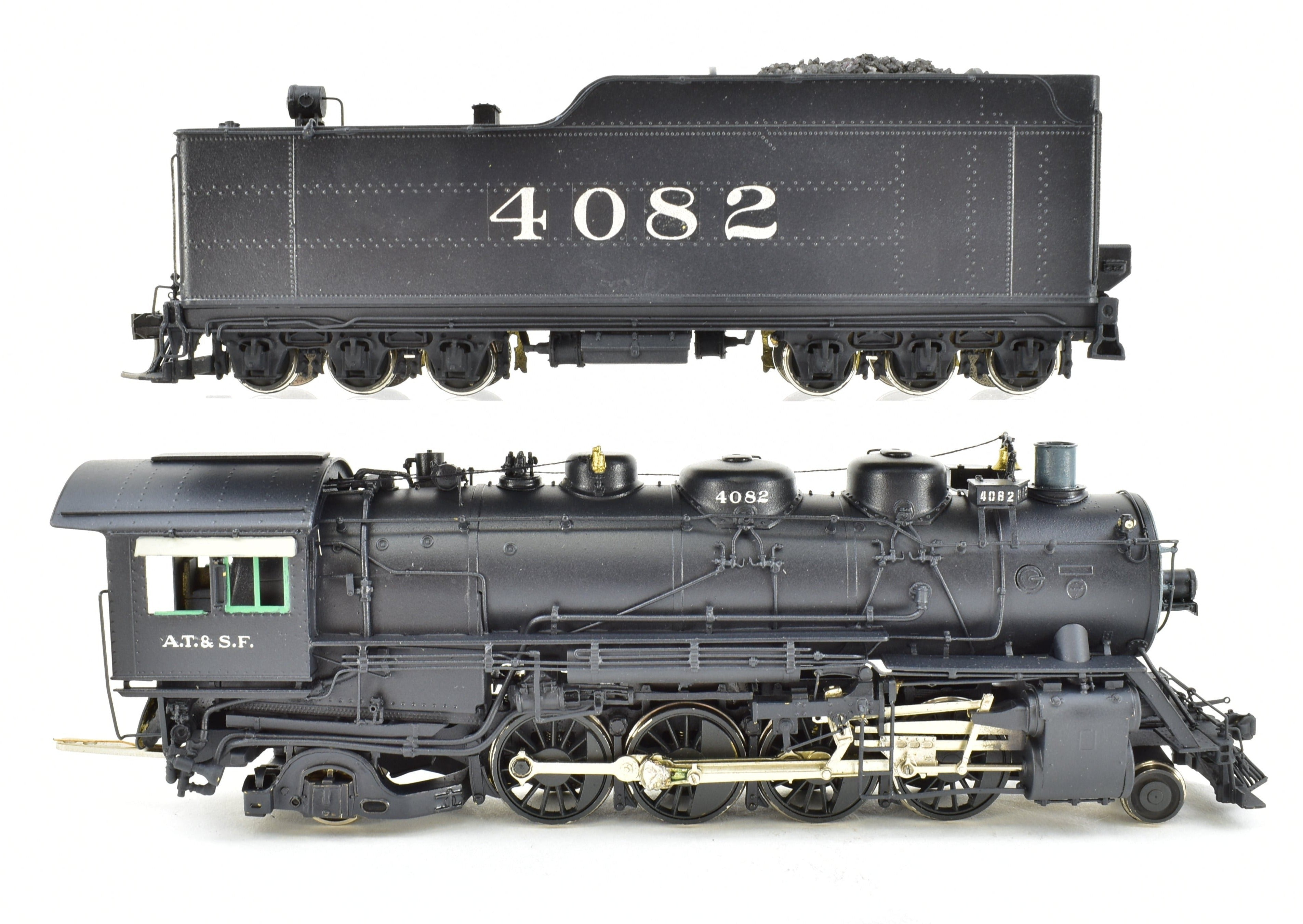 High - Quality HO Scale Brass Steam Locomotive Key Imports ATSF - Santa Fe 2 - 8 - 2 Mikado Pro - Painted Model No. 4082