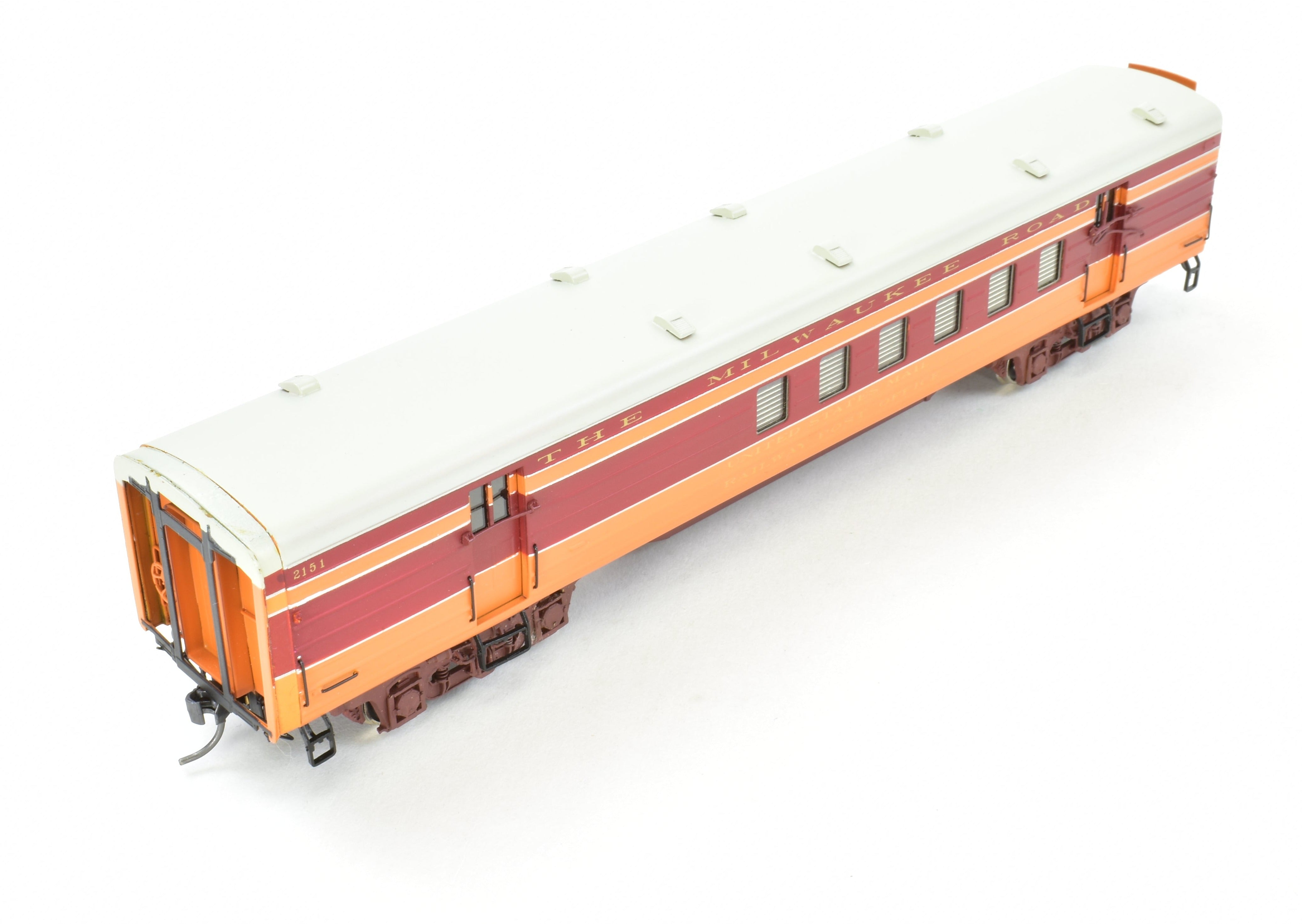 HO Brass Precision Scale Co. 1939 Milwaukee Road Hiawatha 60' Painted Railway Post Office Car