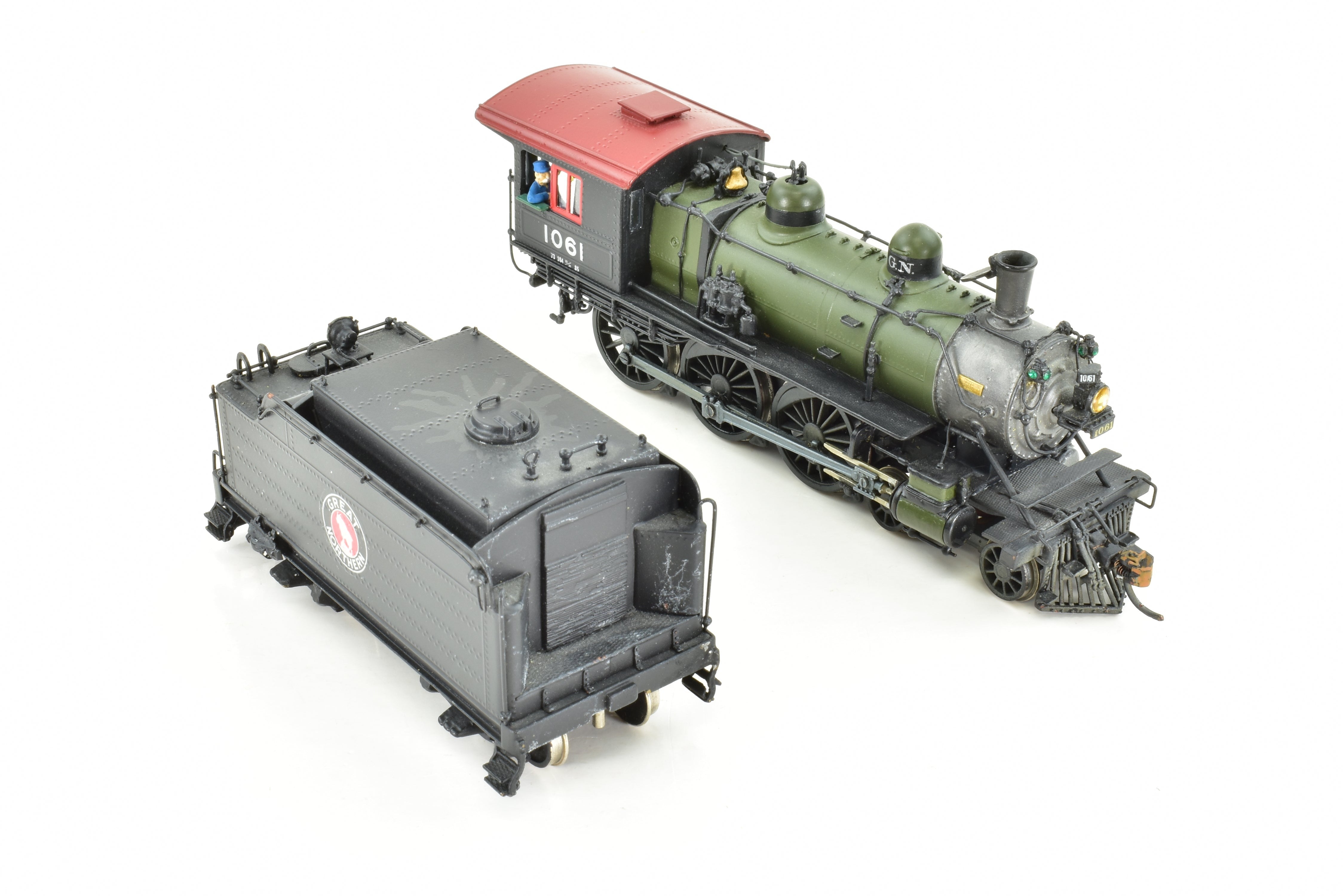 HO Scale Custom-Painted Brass Great Northern 4-6-0 Class E-8 Model No. 1061