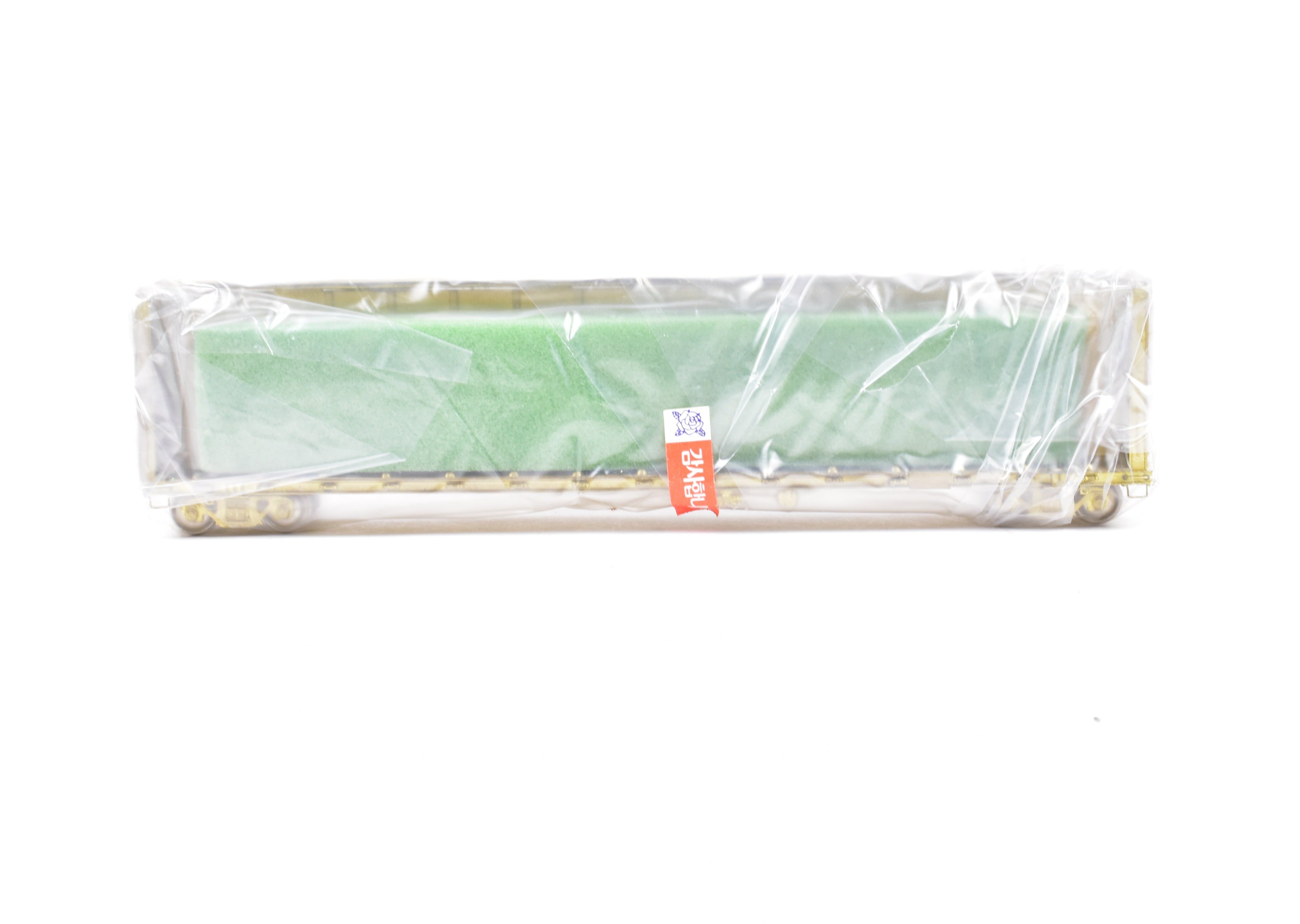 HO Brass OMI 64-Foot Thrall Center Beam Flat Car with Oval Openings