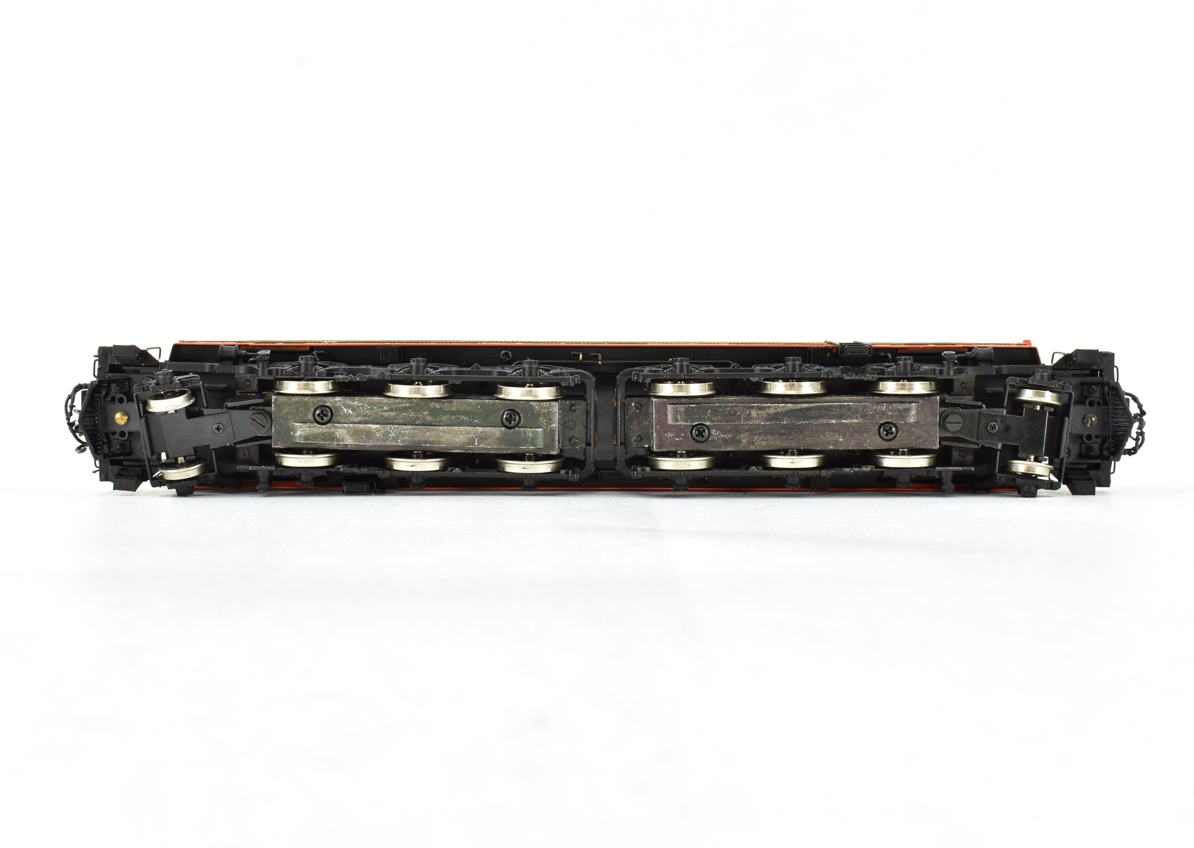 HO Scale Brass Tenshodo GN - Great Northern Y - 1 Electric Locomotive Model from 1978 - 1980 Run in FP Empire Builder Scheme No. 5014