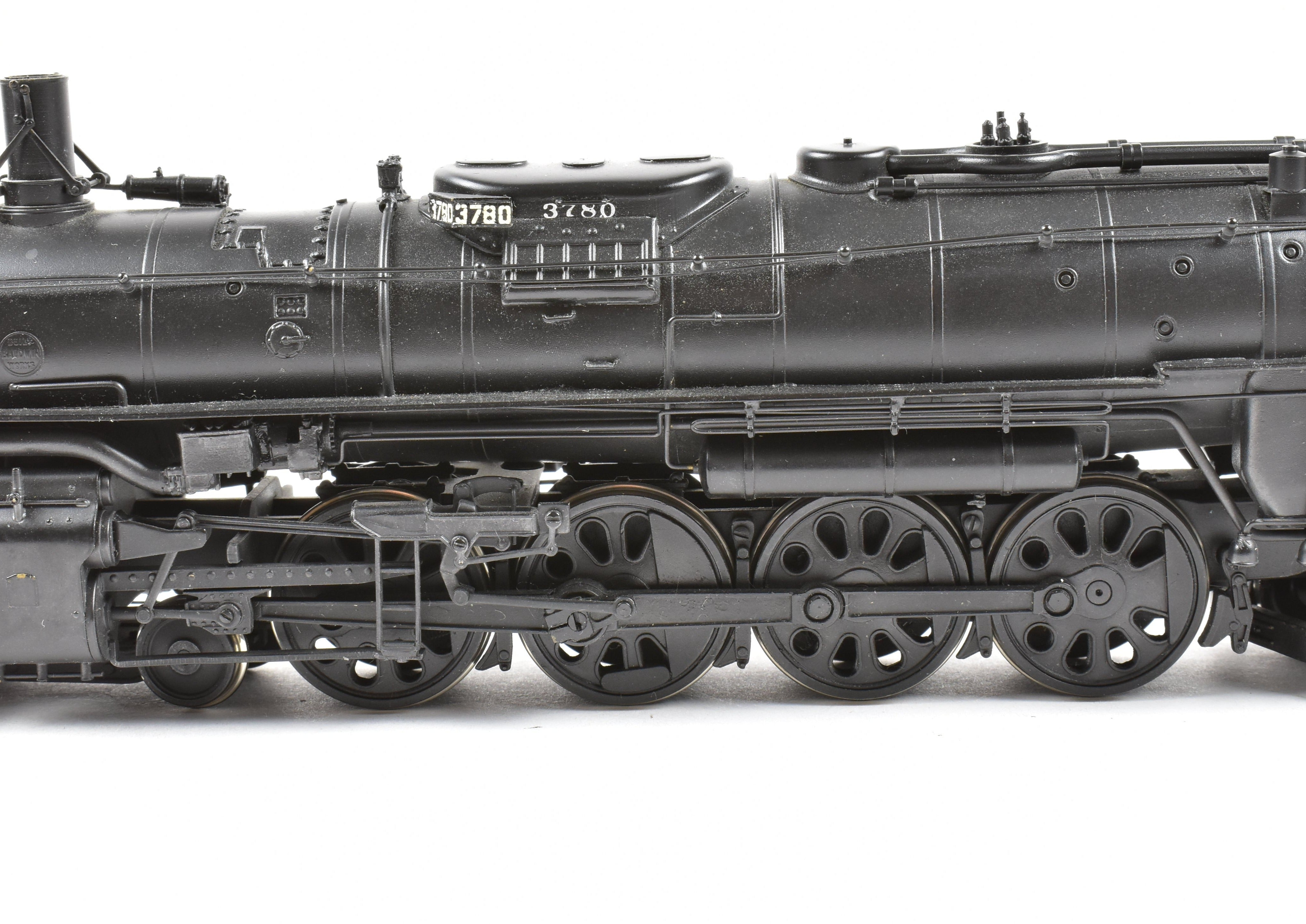 High - Quality HO Scale Brass Model Train CON PFM - United ATSF - Santa Fe 4 - 8 - 4 Northern with Tapered Rods, Custom - Painted Version