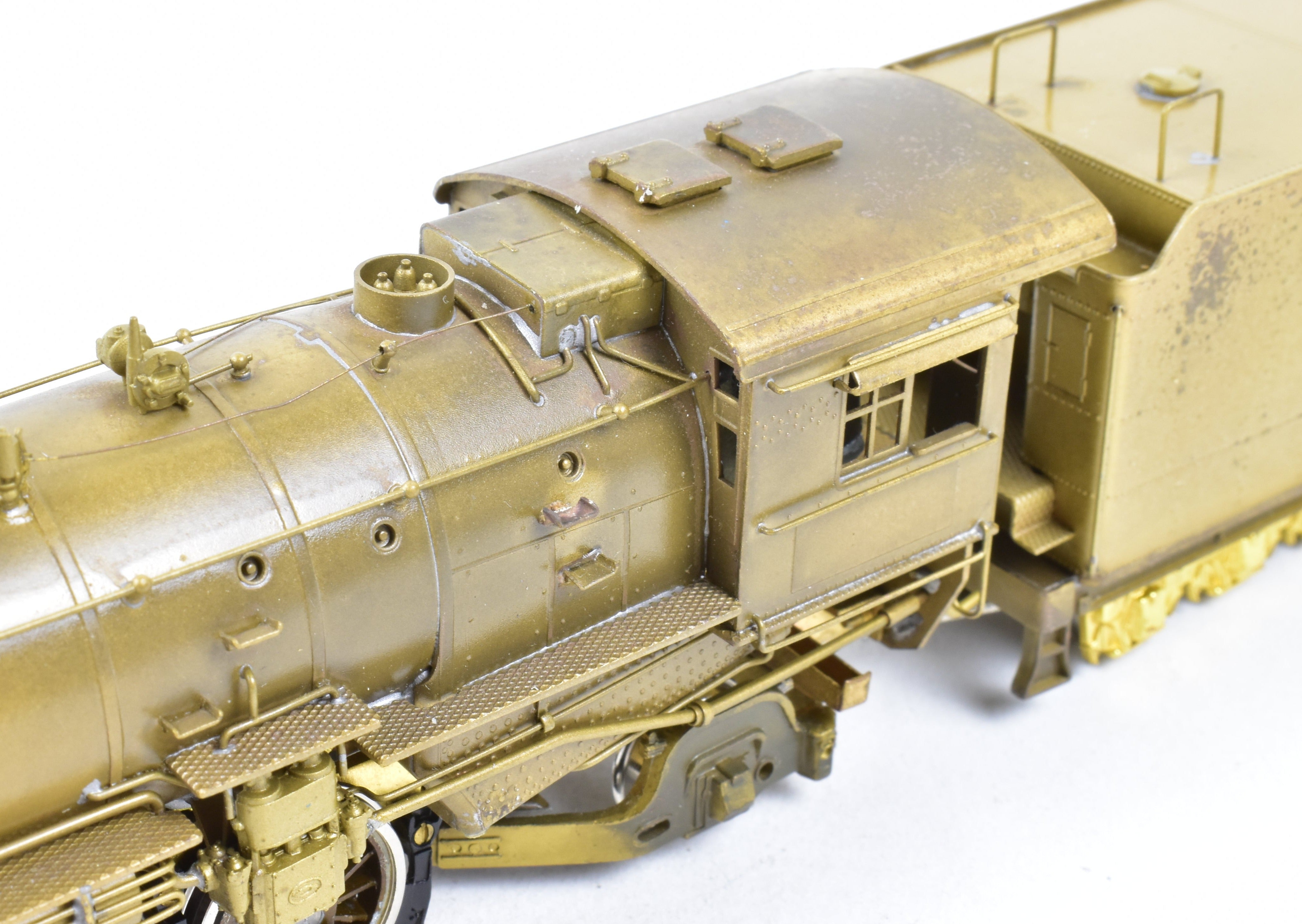 High - Quality HO Scale Brass Pacific Fast Mail (PFM) - United Western Pacific MK - 60 2 - 8 - 2 Mikado Model Train