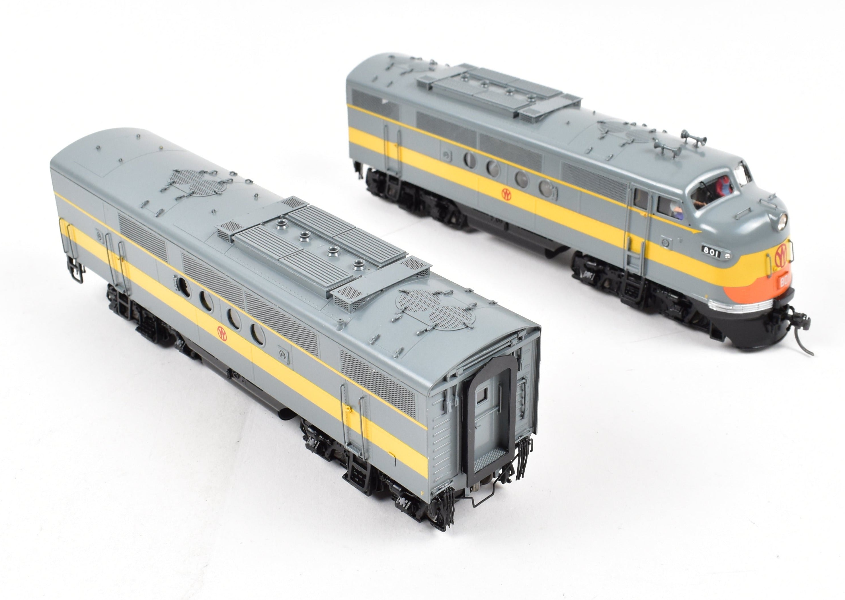 HO Scale Brass Model Train - Division Point NYO&W (New York, Ontario & Western) EMC FTA/B Set, Factory Painted, No. 801, Limited Edition