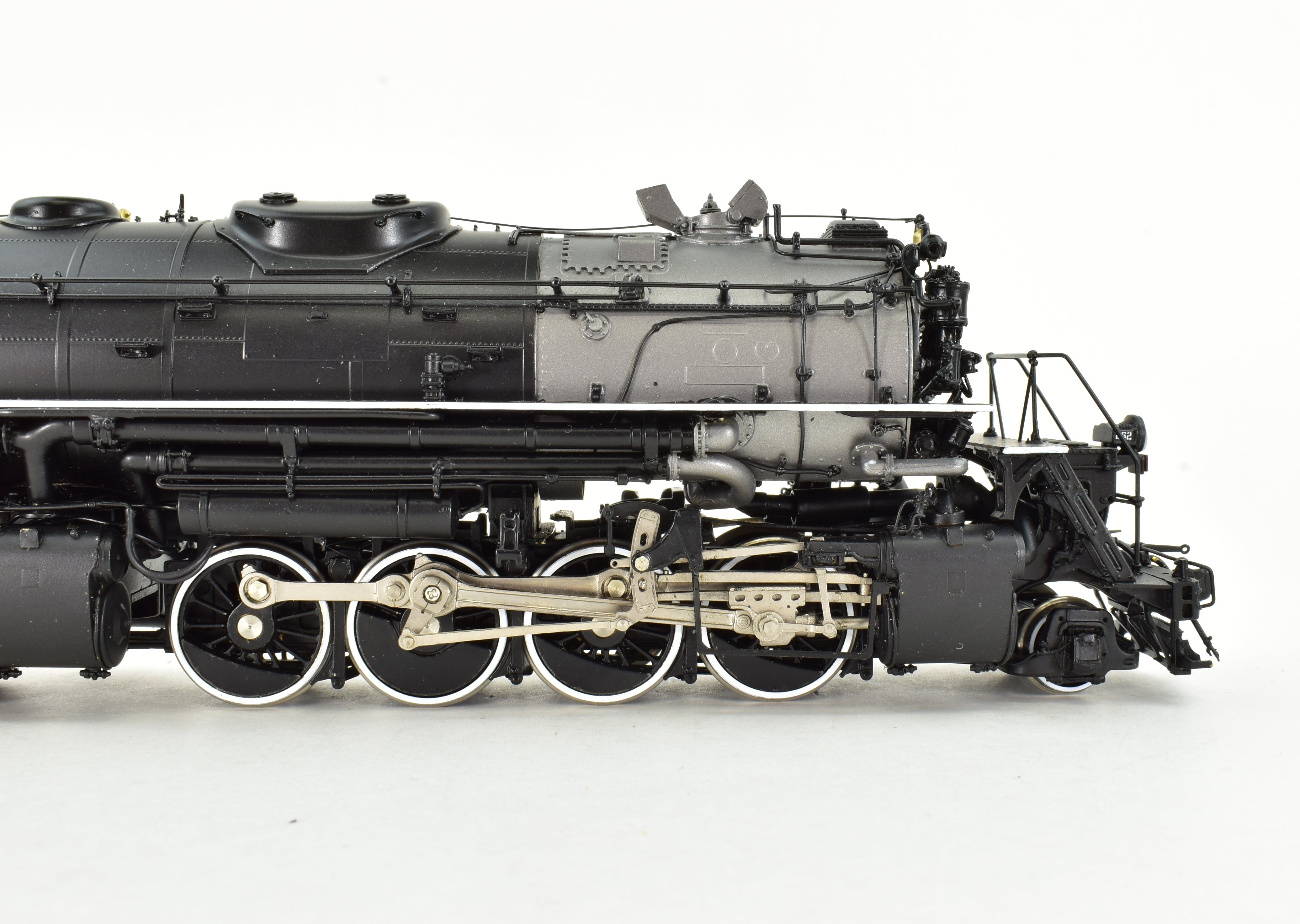 HO Brass Western Pacific 2-8-8-2 Class 251 V1 FP Black DCC & Sound by W&R