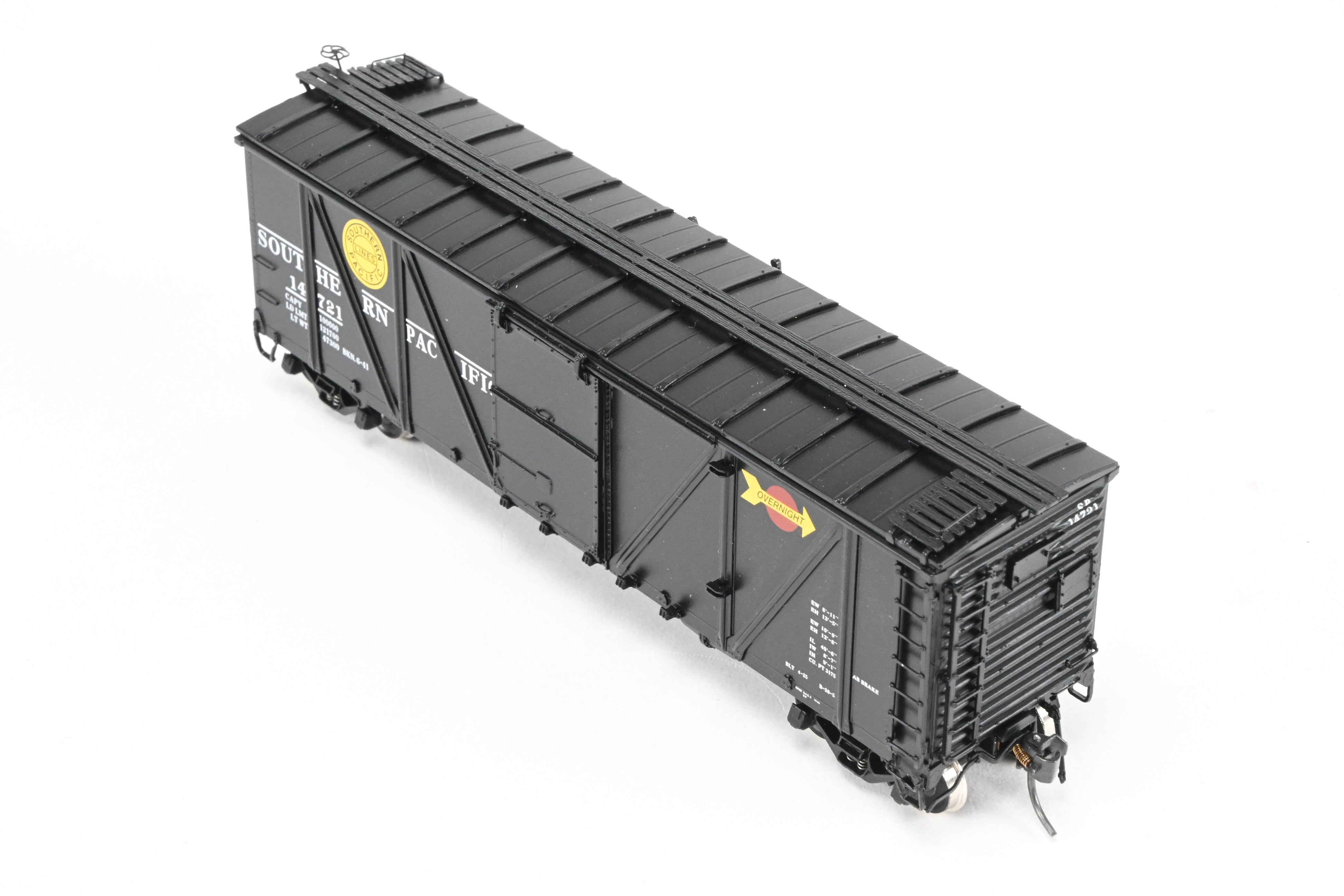 HO Scale Brass Box Car - Challenger Imports SP - Southern Pacific Class B - 50 - 15 Outside Braced Steel Sheathed Box Car with Murphy Radial Roof, Factory Painted for Overnight Service #14721