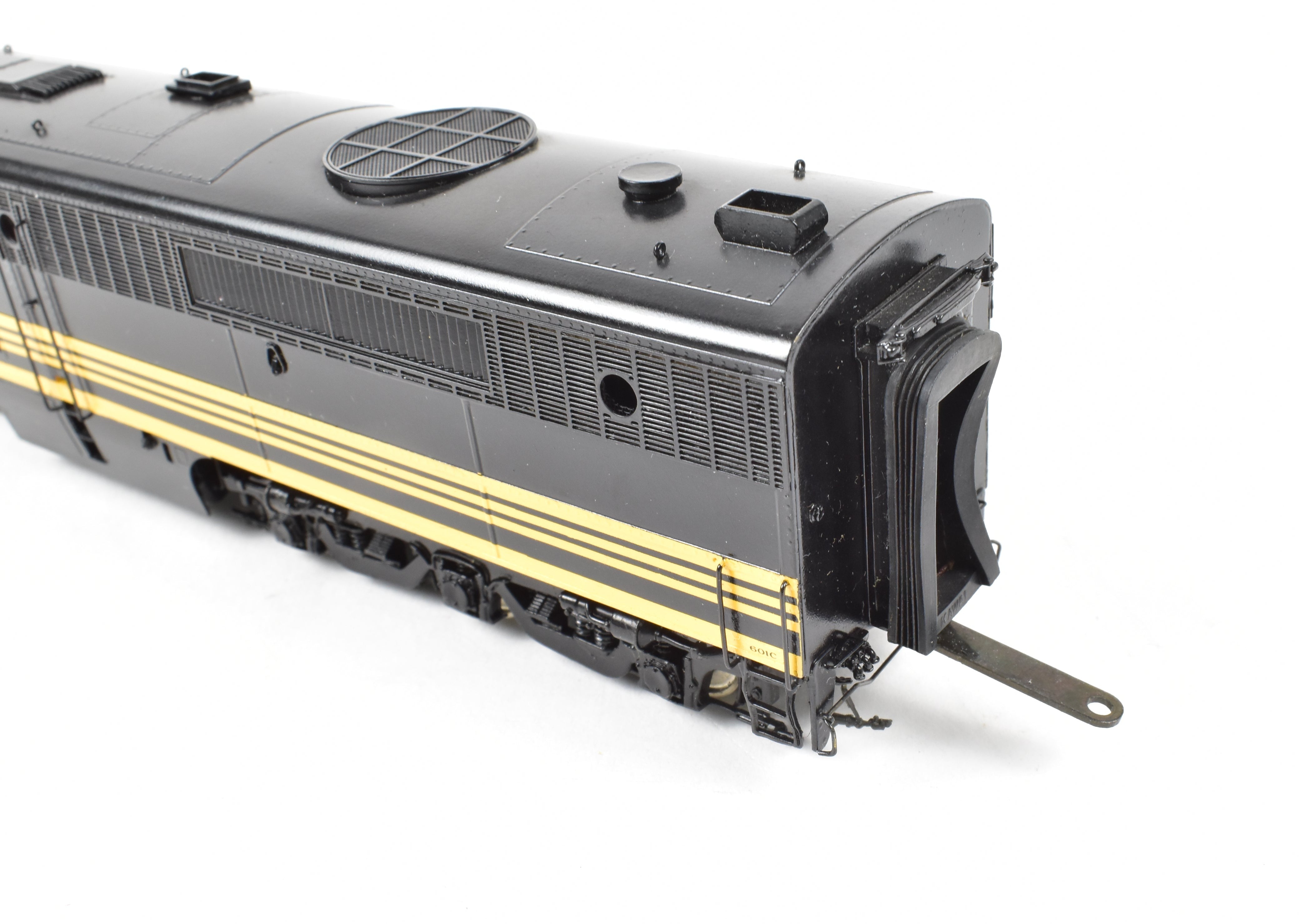 HO Scale Brass Model Train Key Imports D&RGW - Denver & Rio Grande Western Alco PA A/B/A Set Locomotive in Black and Yellow Color Scheme
