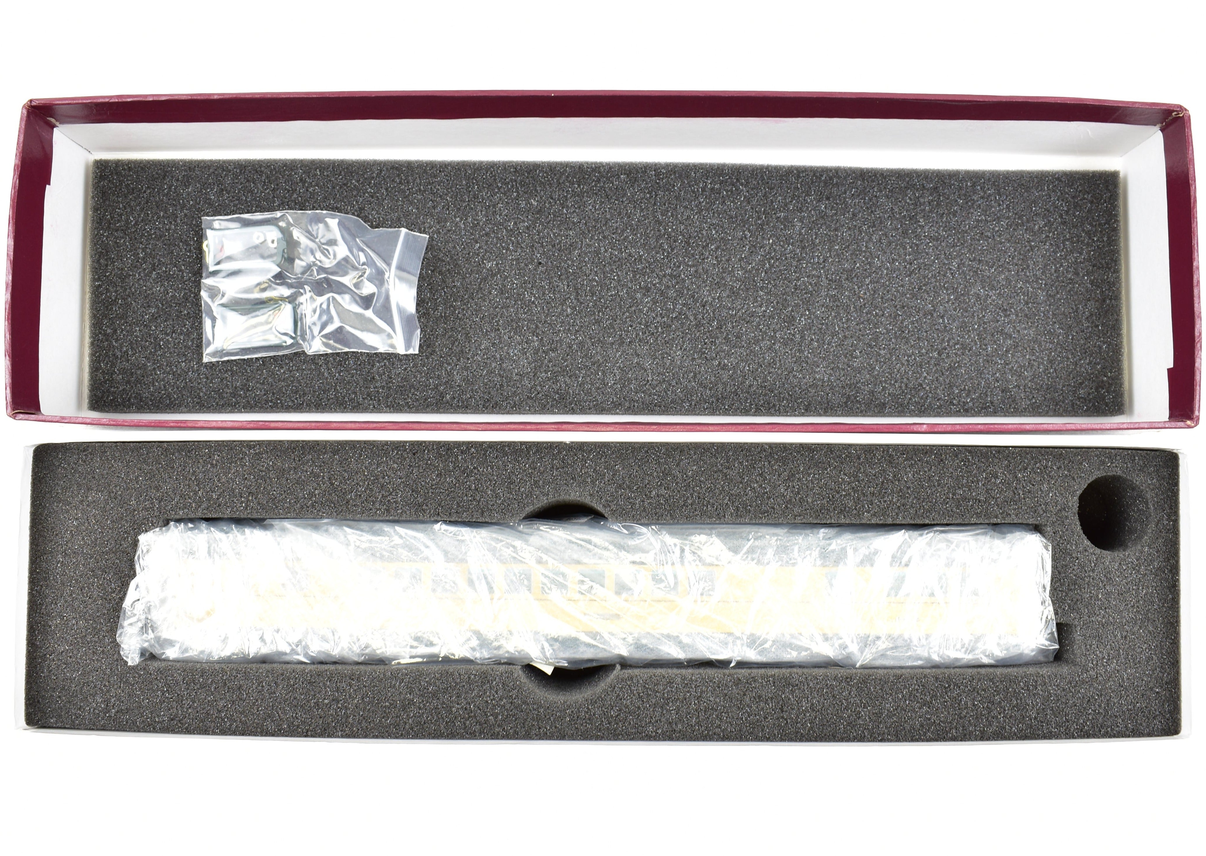 HO Scale Brass Railway Classics C&NW Chicago and North Western 400 22-Seat Parlor Car FP 6505