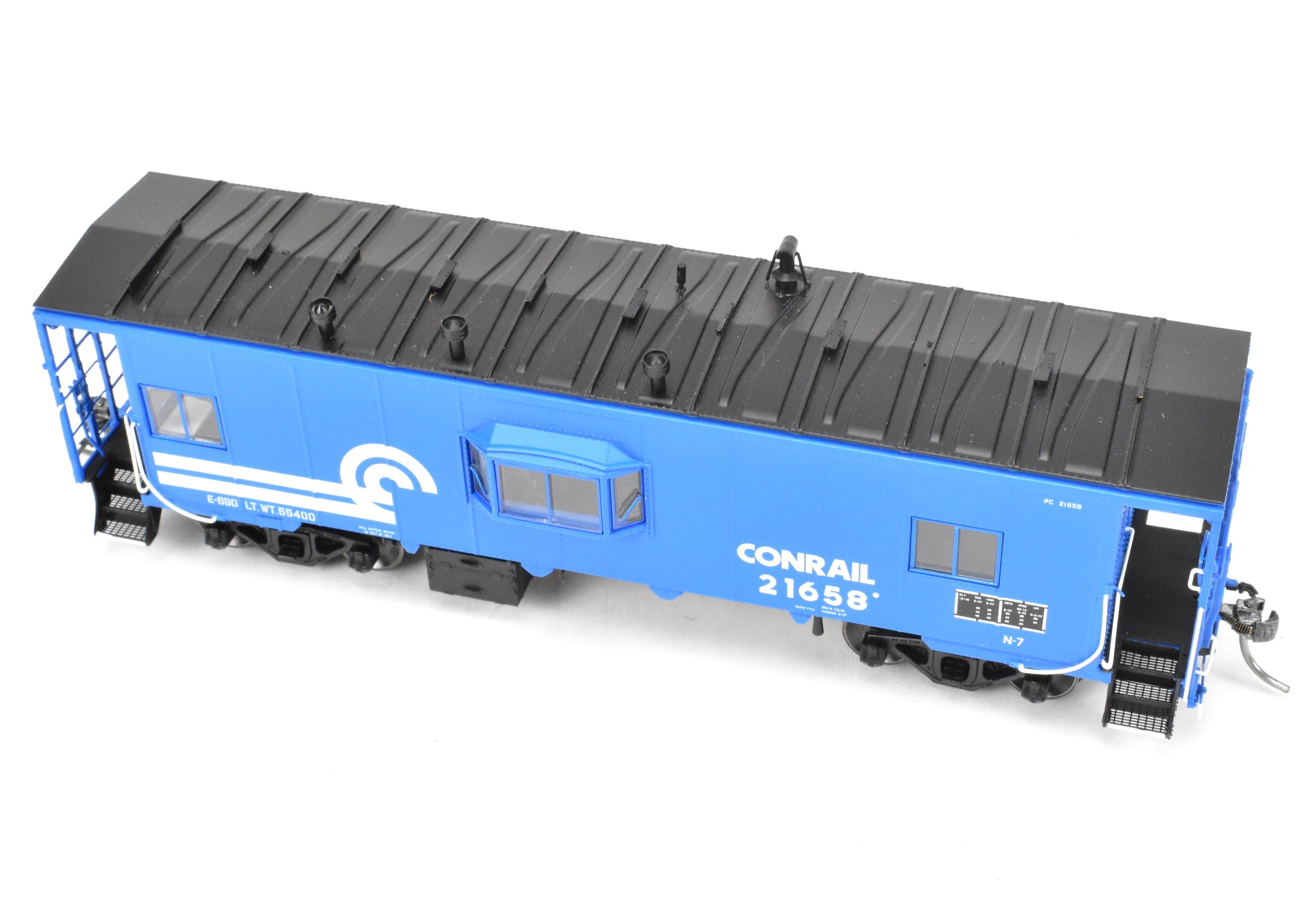 HO Scale Model Train - Conrail N7 Class Steel Bay Window Caboose 1977+ F/P No. 21658 by Tangent Scale Models
