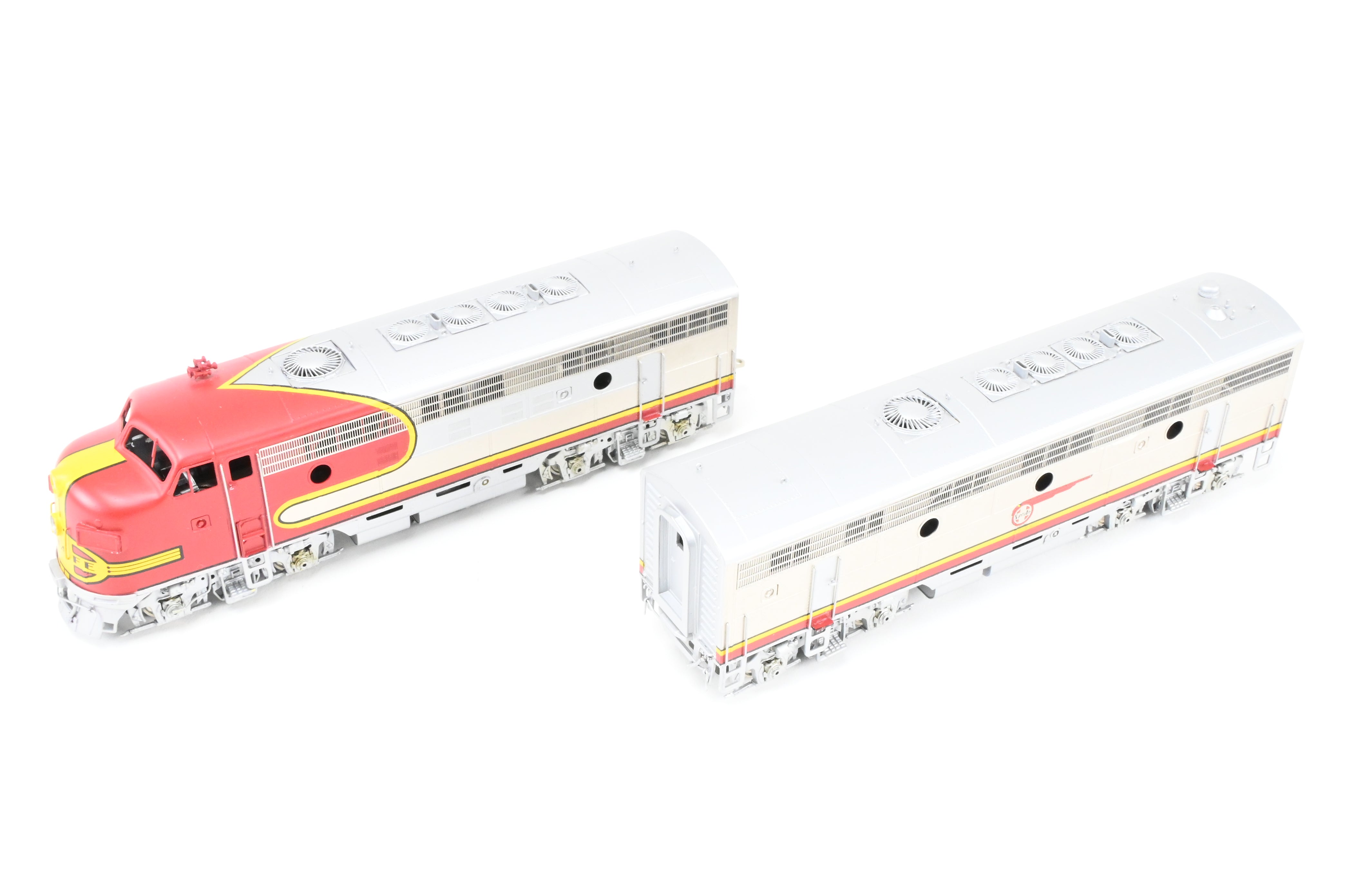 HO Scale Brass Model Train Oriental Limited ATSF - Santa Fe EMD F7 Phase II 1500 HP A/B/B/A Set with Factory Plated and Painted Finish