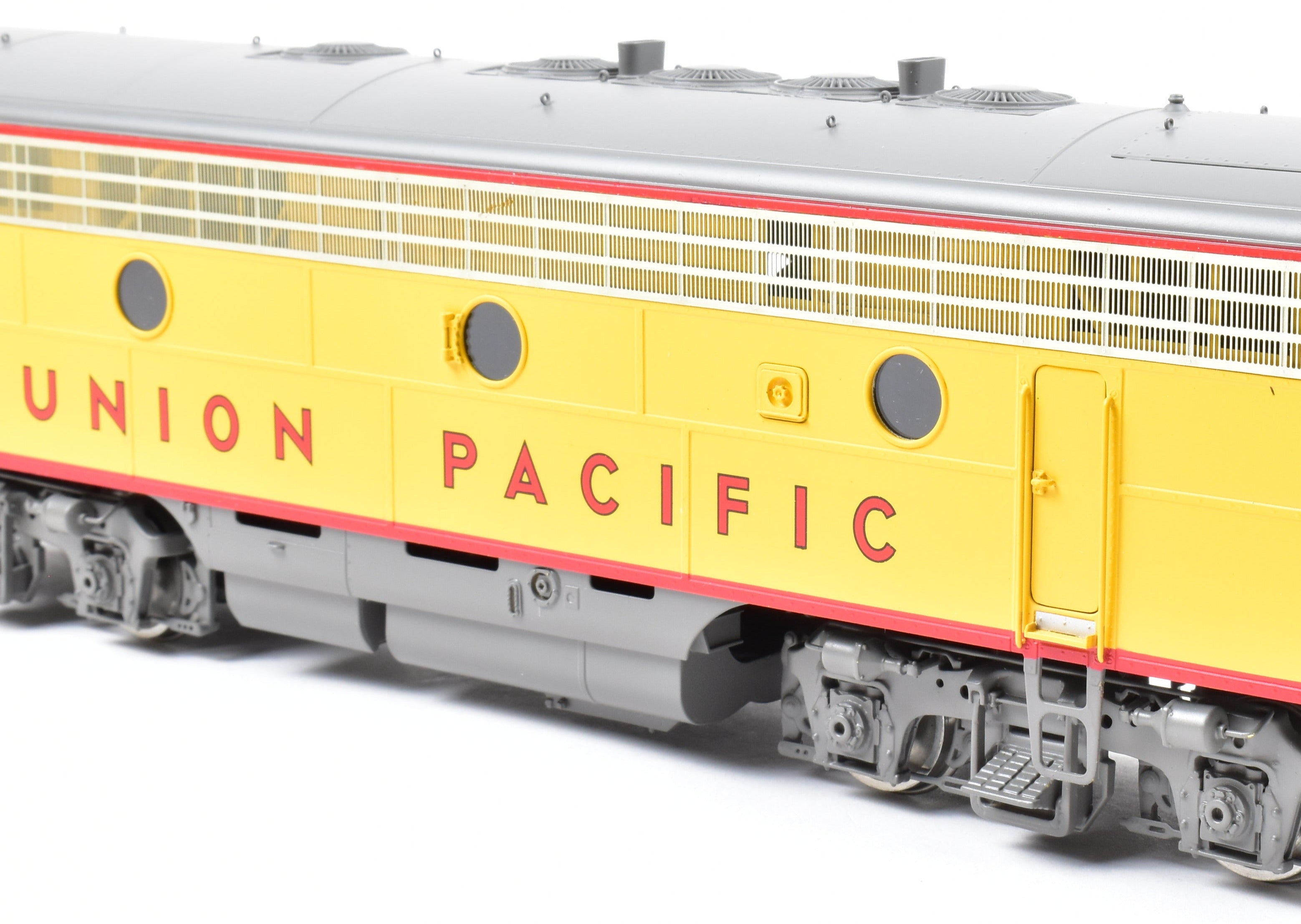 O Scale Brass Key Imports Union Pacific EMD F - 7A/B Locomotive Set with Factory Painting, Model No. 1468 & 1468B