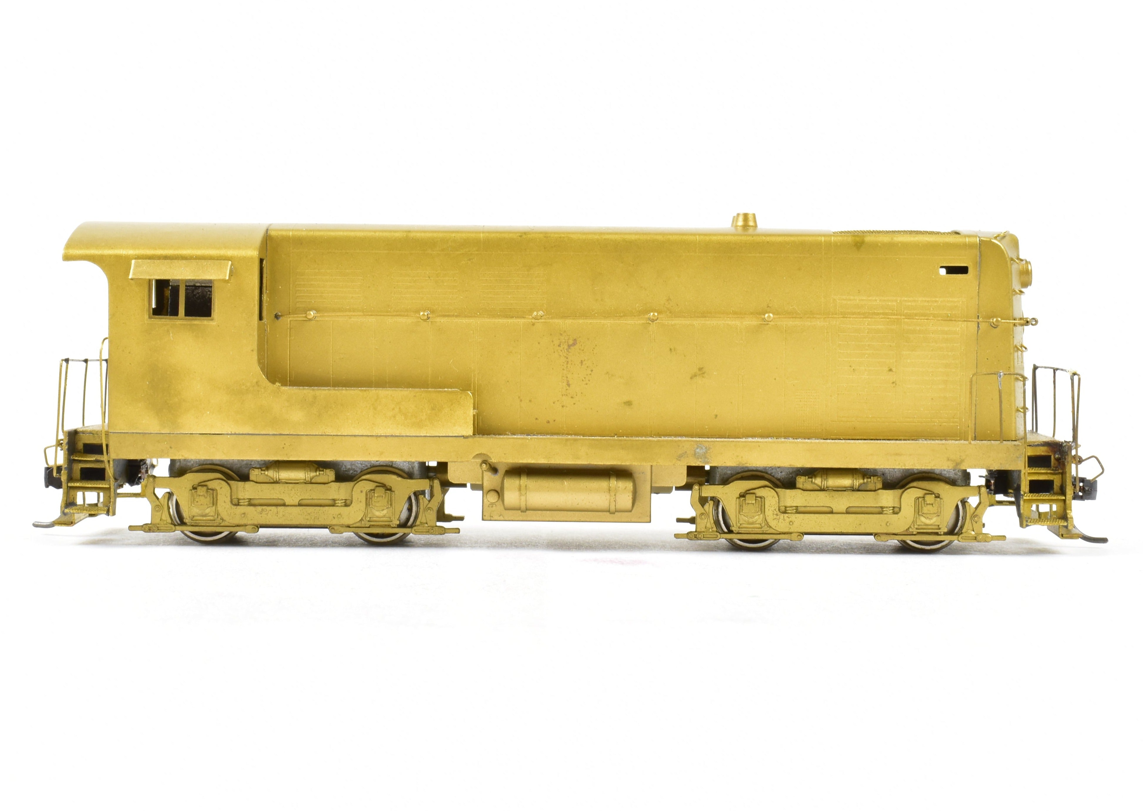 HO Brass Hallmark Models - Various Roads Fairbanks Morse FM H - 10 - 44, 1972 Japan - Made