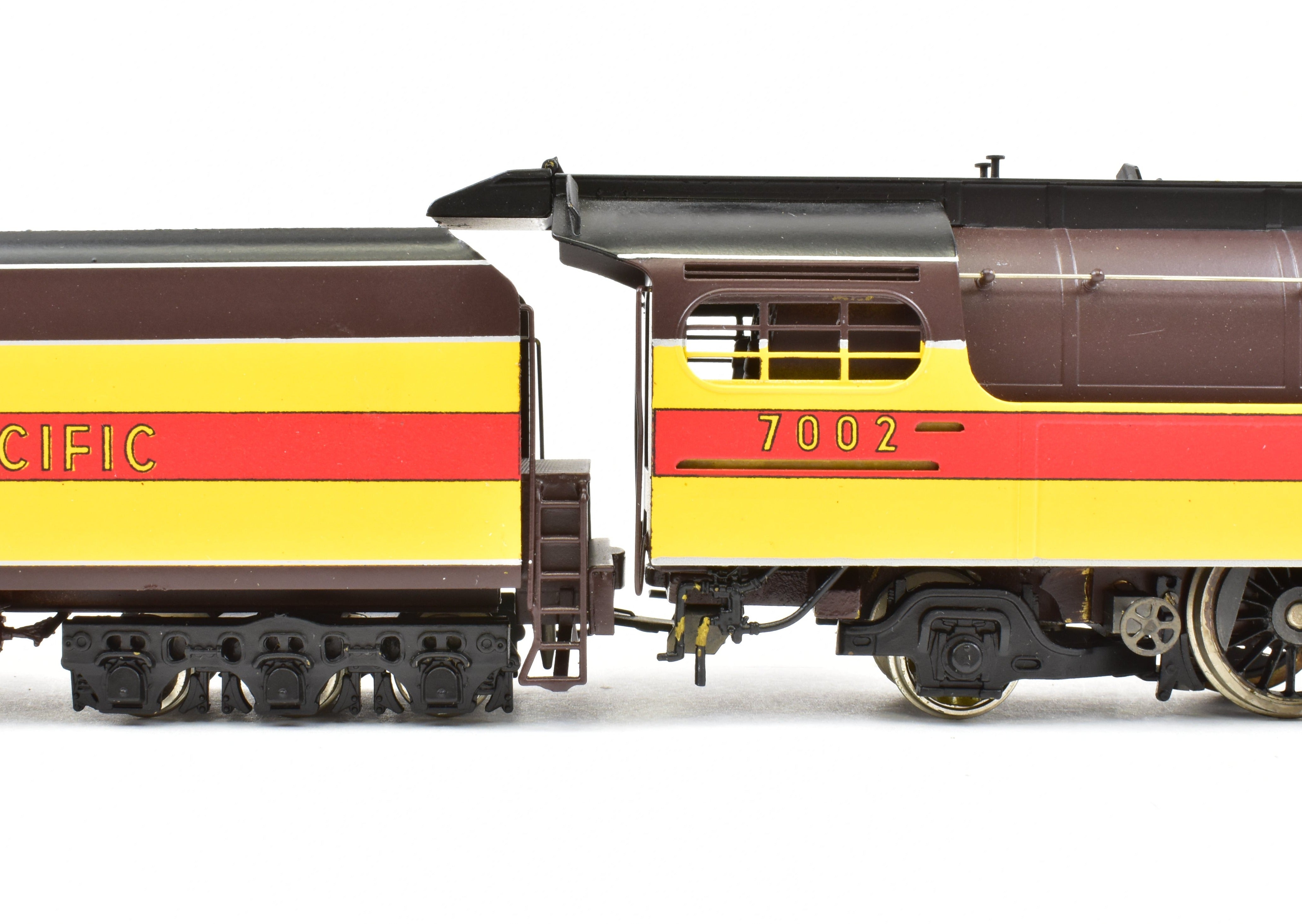High - Quality HO Scale Brass Balboa Union Pacific 4 - 8 - 2 Steam Locomotive Model #7002 with Factory Painting