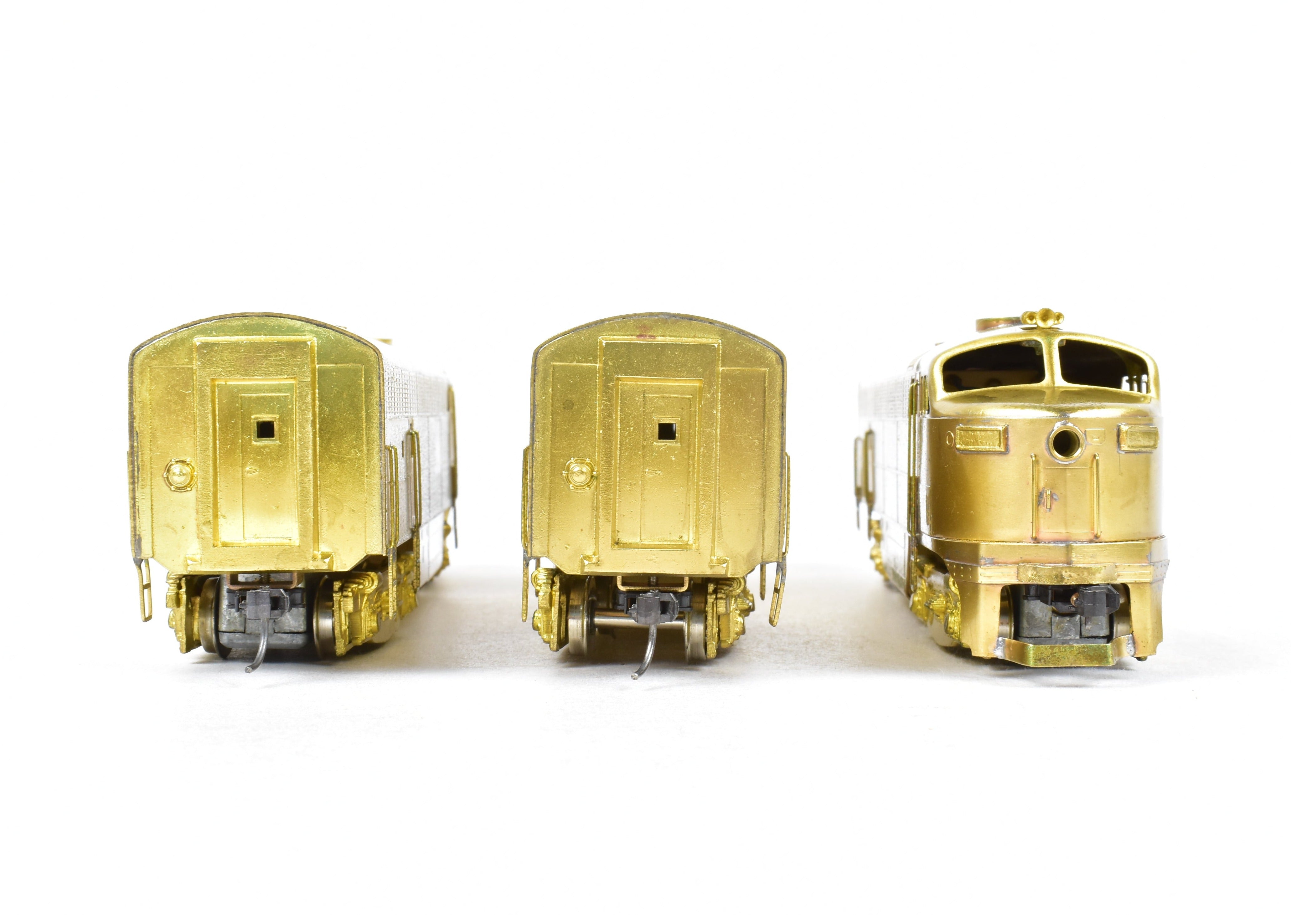 HO Scale Brass Red Ball Model Train Set - Various Roads, Fairbanks Morse CFA - 16 - 4 A - B - A C - Liner 3 - Unit Set for Model Train Enthusiasts