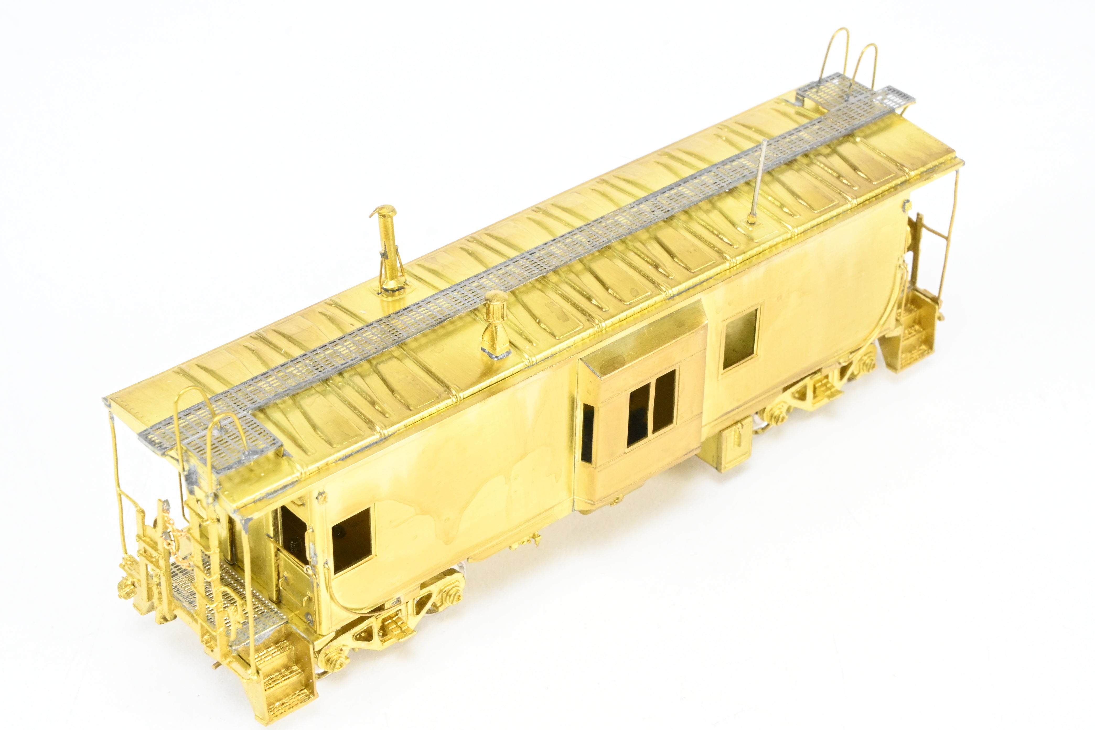 HO Brass OMI WP Western Pacific Early Version Bay Window Caboose #426 - 460 with Roof Walk