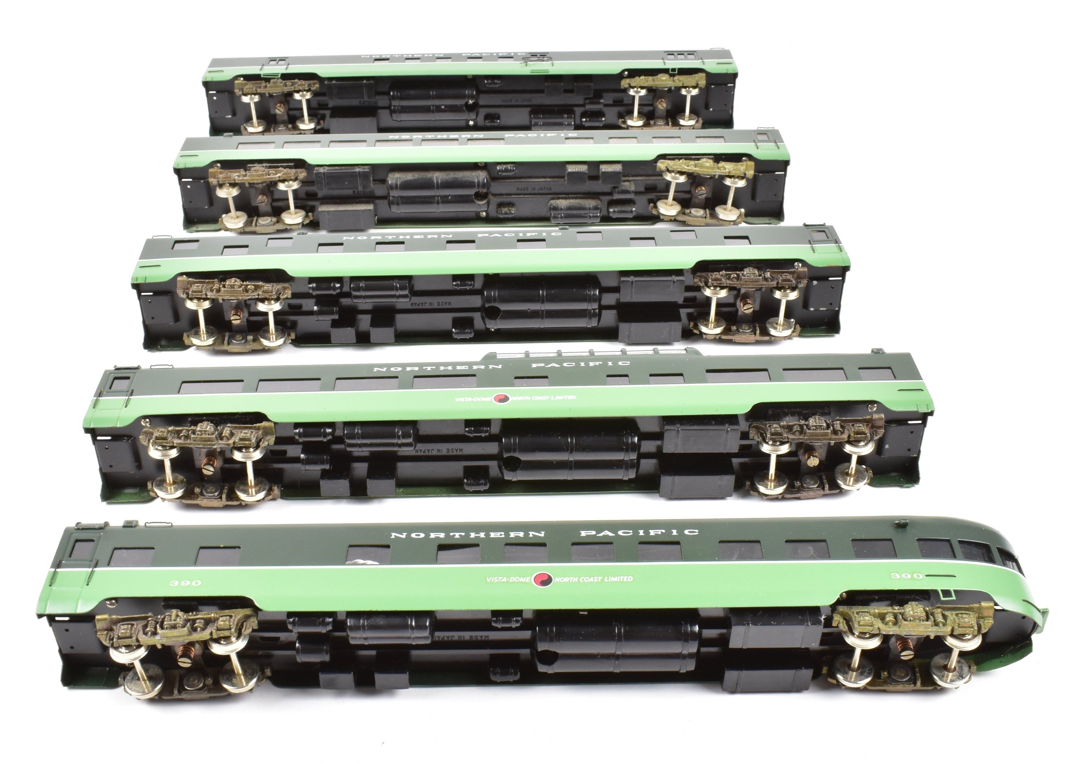 HO Scale Brass Balboa Northern Pacific 5-Car Passenger Train Set with Factory Painting
