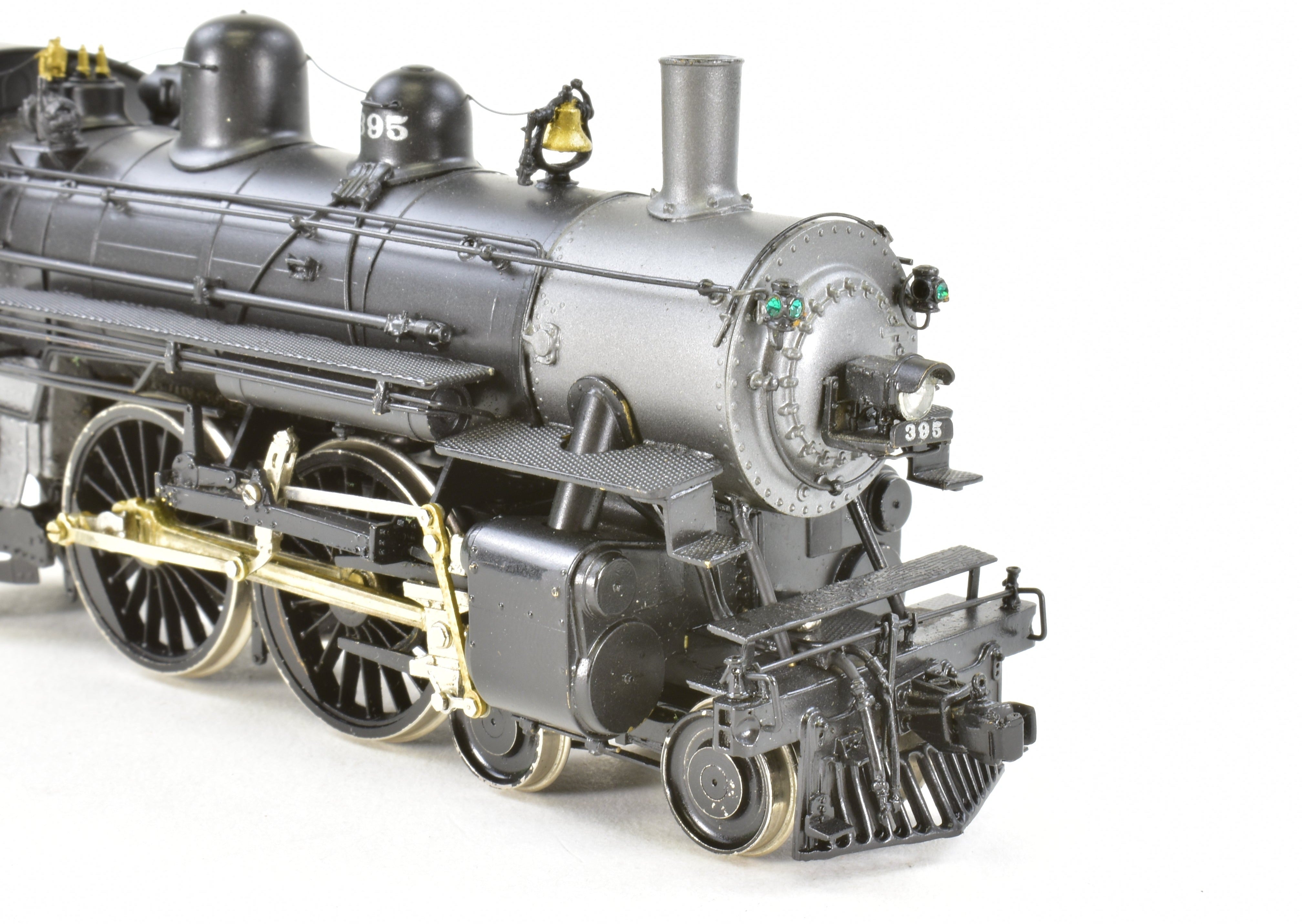 HO Scale Brass Model Train - Overland Models' Chicago & North Western D 4-4-2 Atlantic Professionally Painted Locomotive