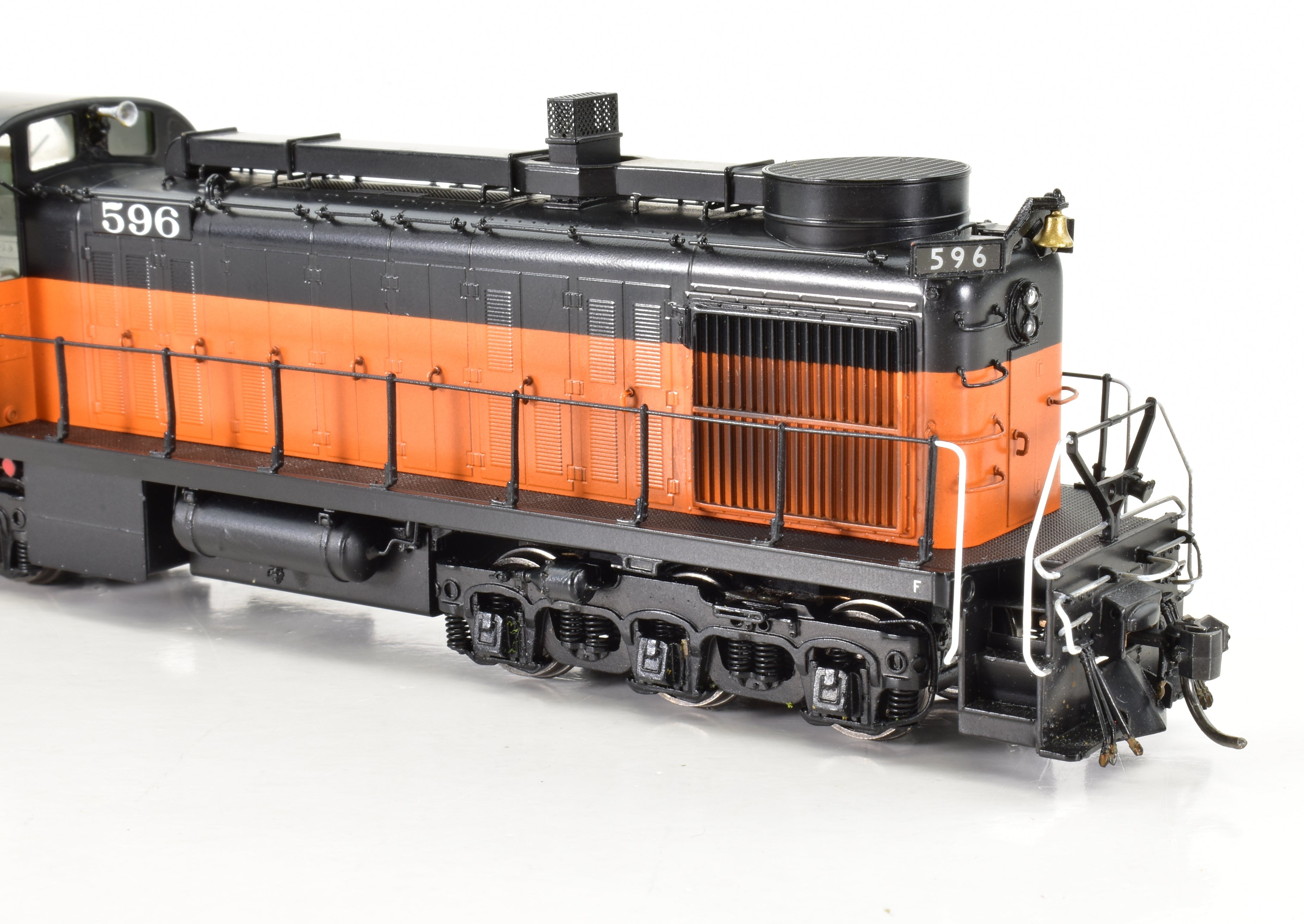 HO Scale Brass Alco RSC-2 DCC & Sound Model - Milwaukee Road Factory Painted