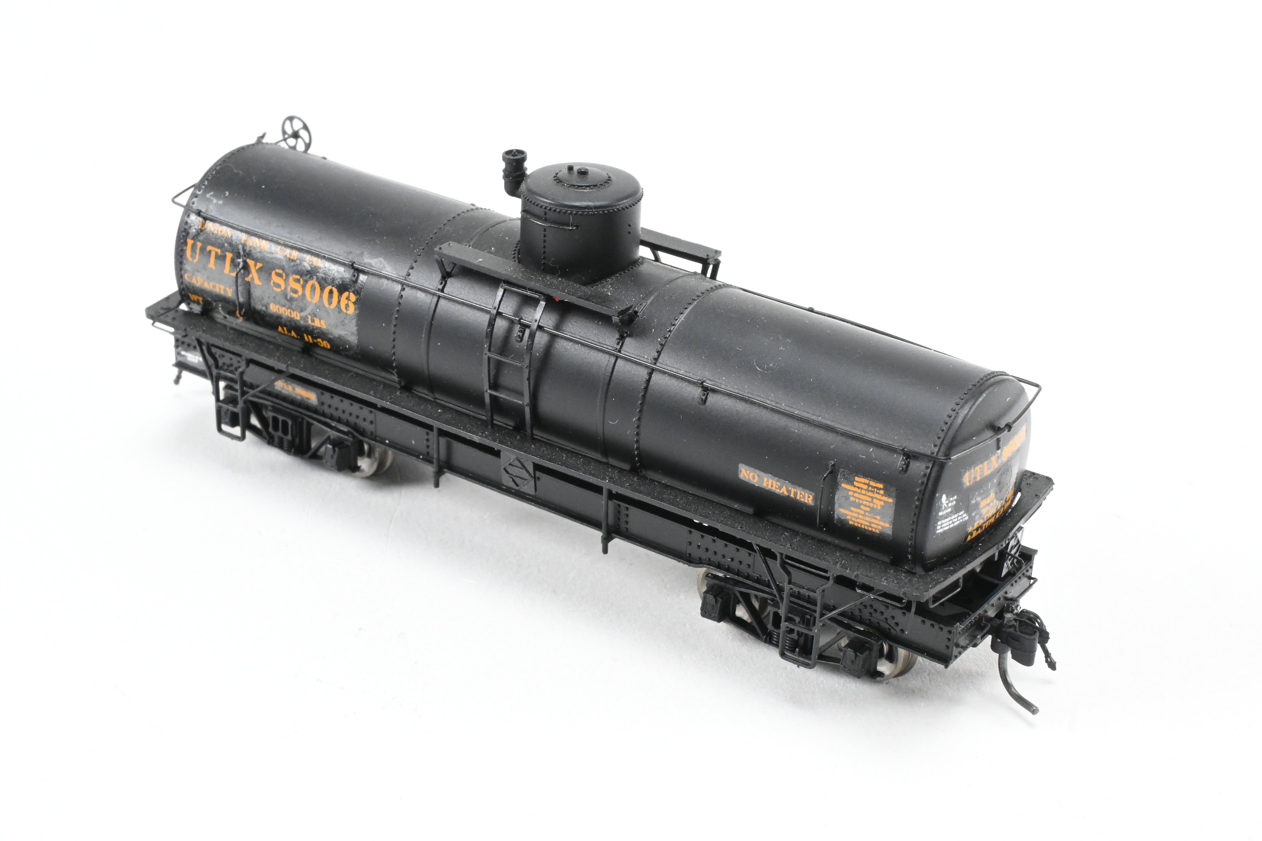 HOn3 Scale Union Tank Lines Narrow Frame Tank Car Model by Blackstone Models - Custom Lettered UTLX No. 88006 with Damaged Parts
