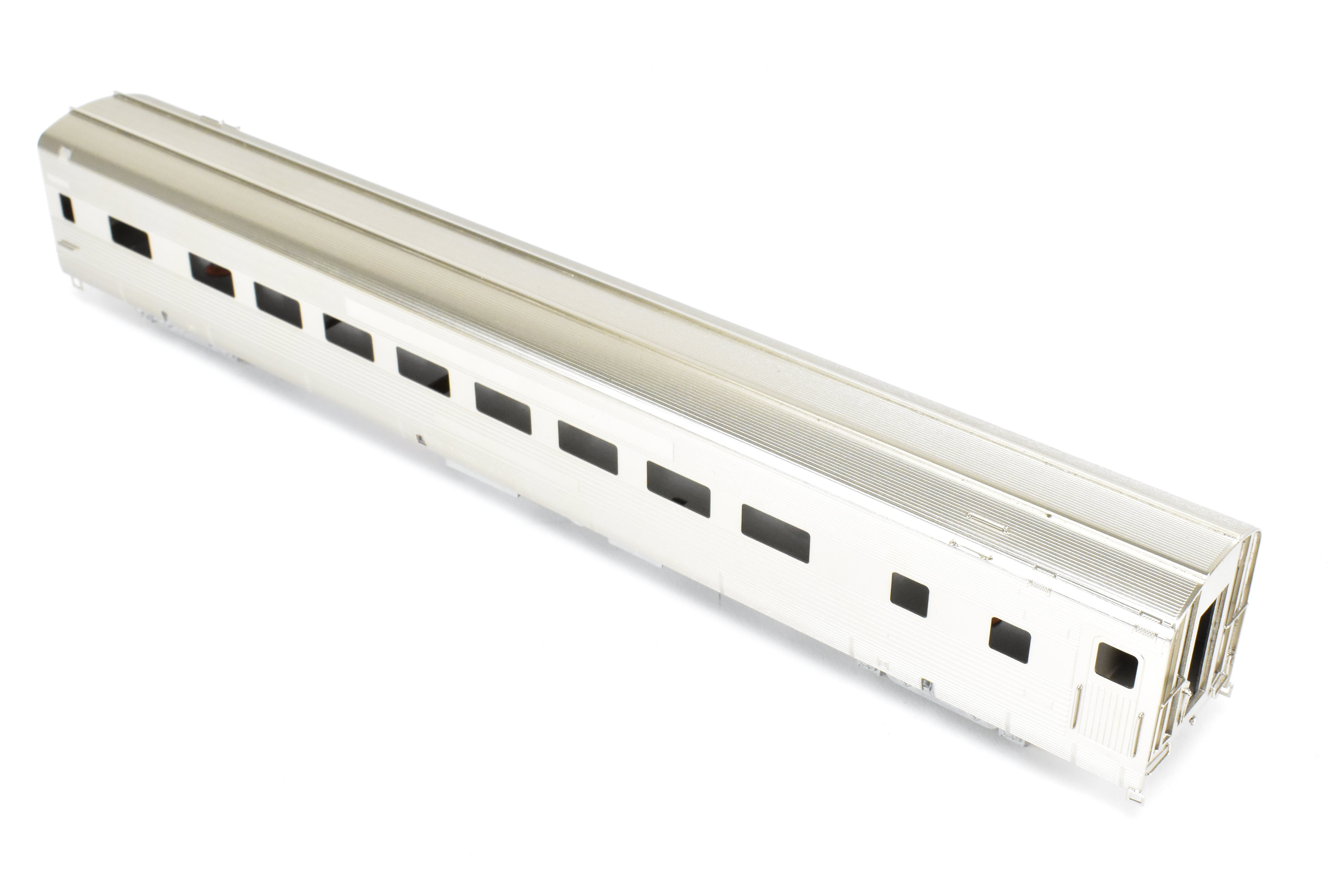 HO Scale Brass Hi-Country 16-Section Sleeper for California Zephyr