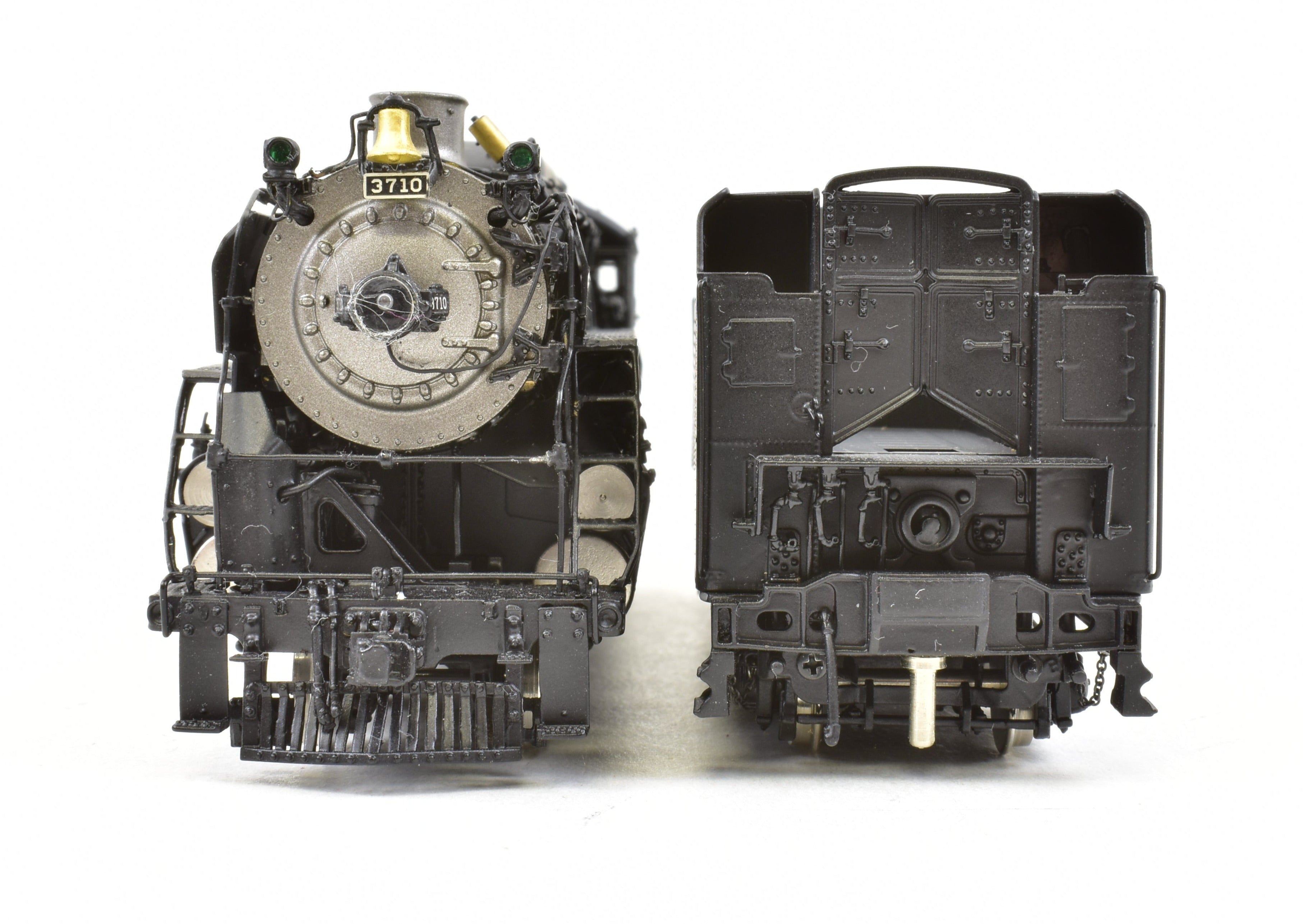 HO Brass DVP Boston & Maine P-4a 4-6-2 Pacific FP #3710 with Skyline Casting, 2010 Model