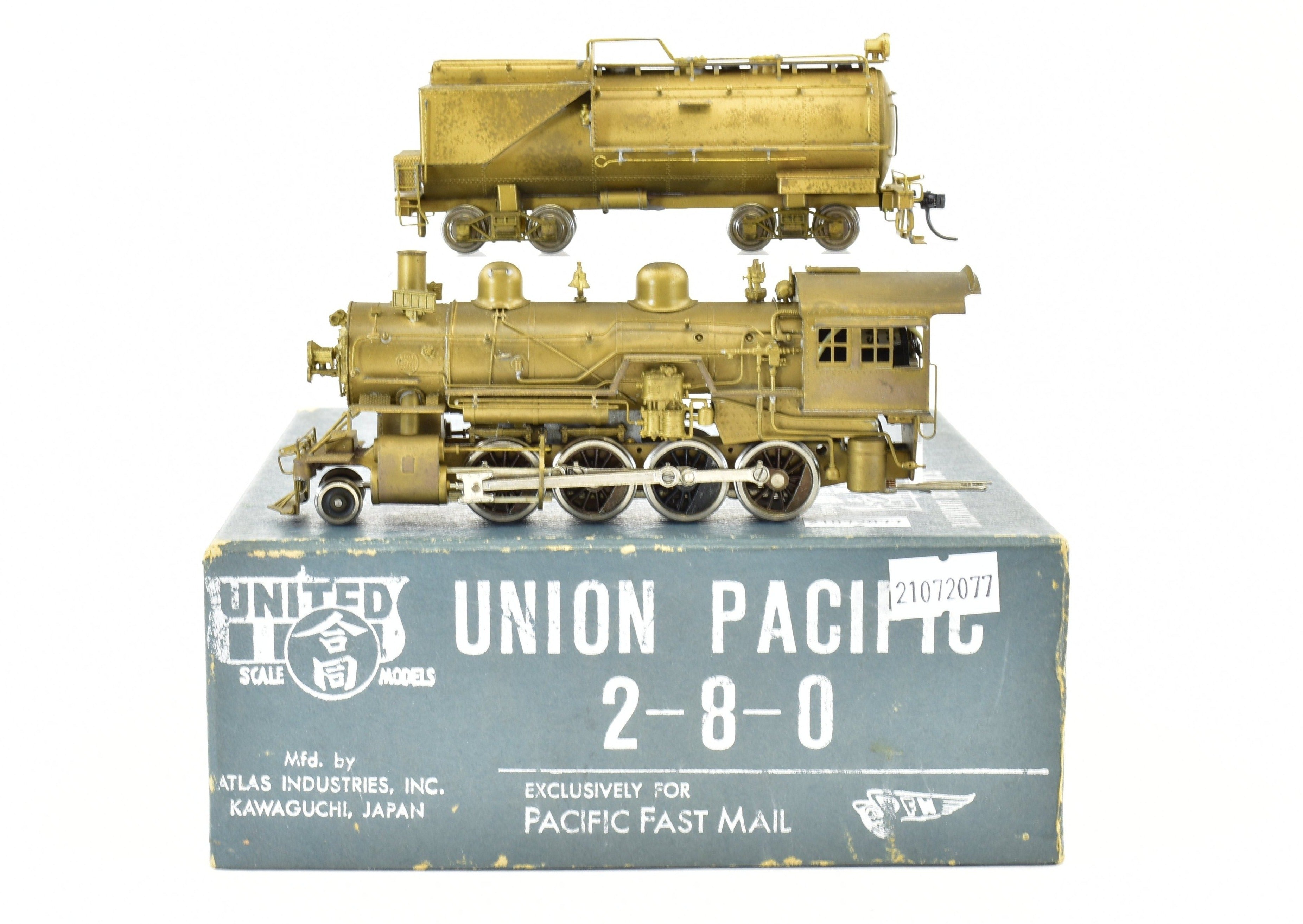 High - Quality HO Scale Brass PFM - United UP Union Pacific 2 - 8 - 0 Steam Locomotive with Can Motor Upgrade