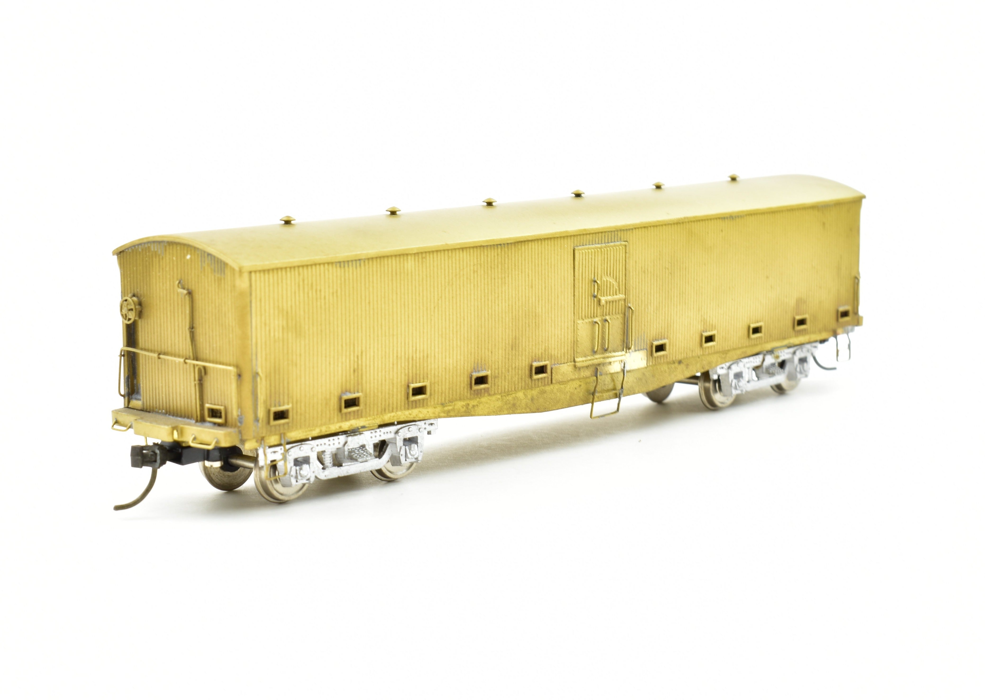 HO Scale Brass Alco Models New York Central (NYC) Milk Reefer Model with Cast Metal Trucks for Model Train Enthusiasts