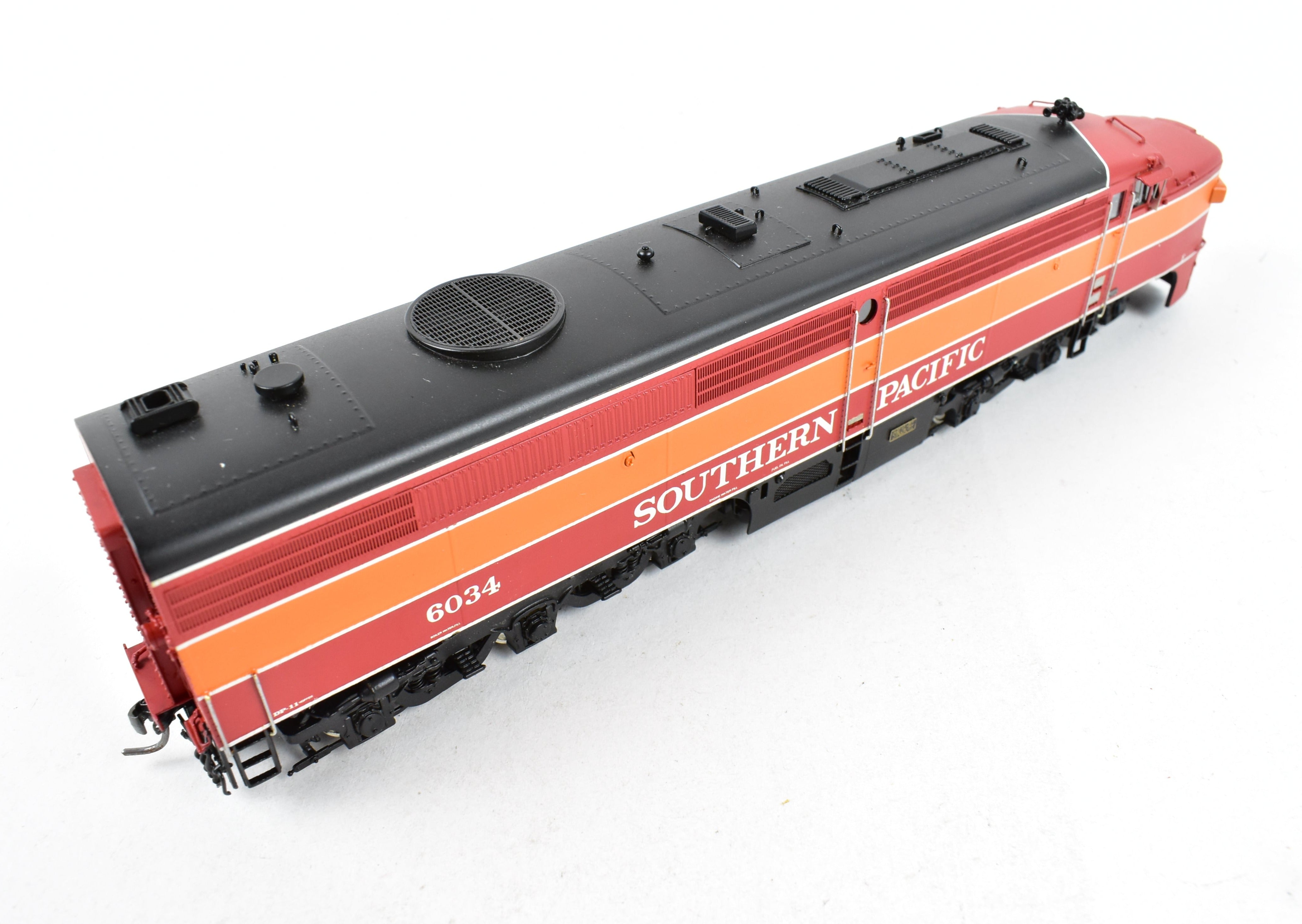 HO Scale Brass Union Terminal Imports SP Alco PA - 2 Daylight Scheme Locomotive #6034