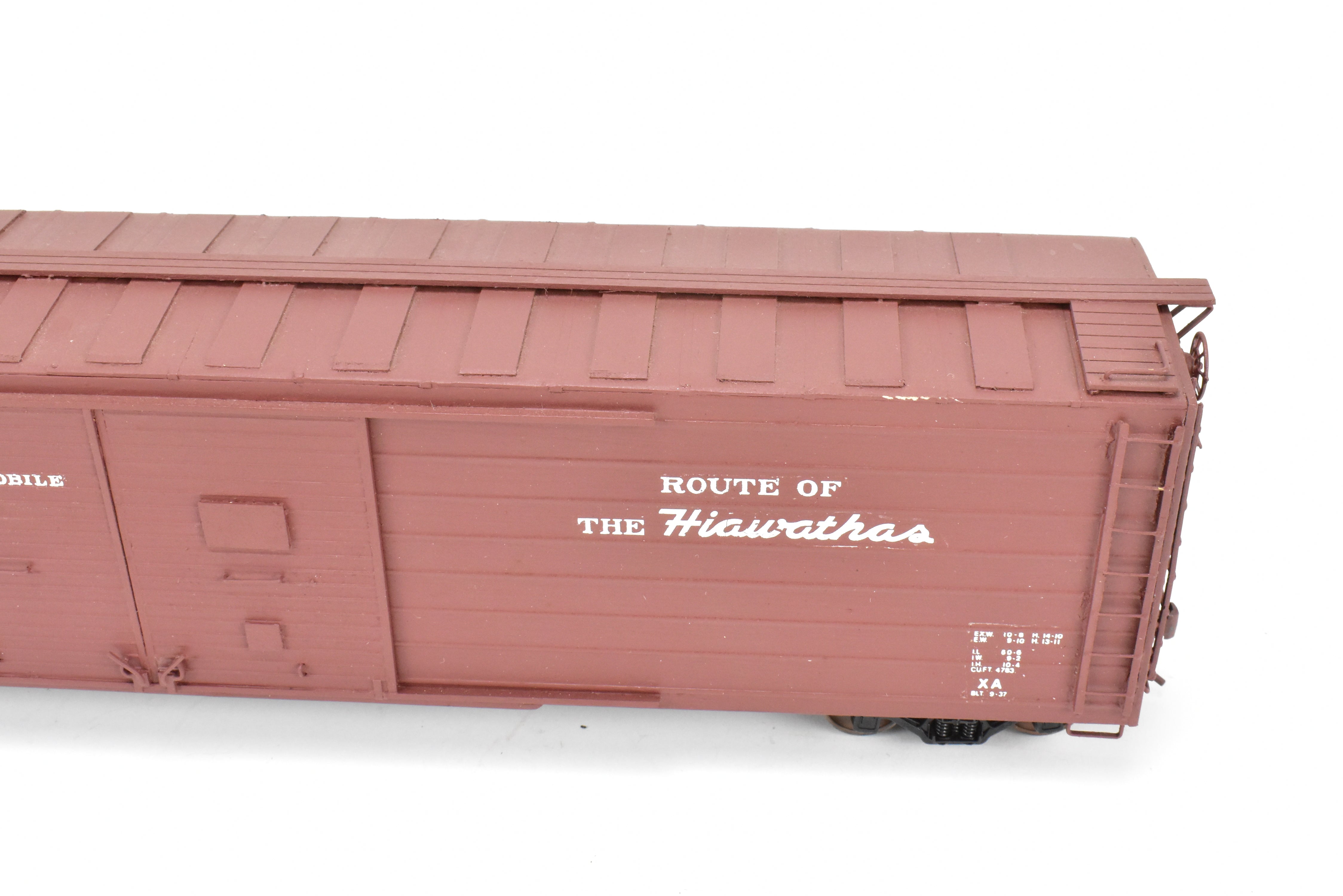 O Scale Model Train Resin Rails Unlimited MILW - Milwaukee Road 50-Foot Double Door Boxcar, Custom-Built and Professionally Painted, Numbered 13500