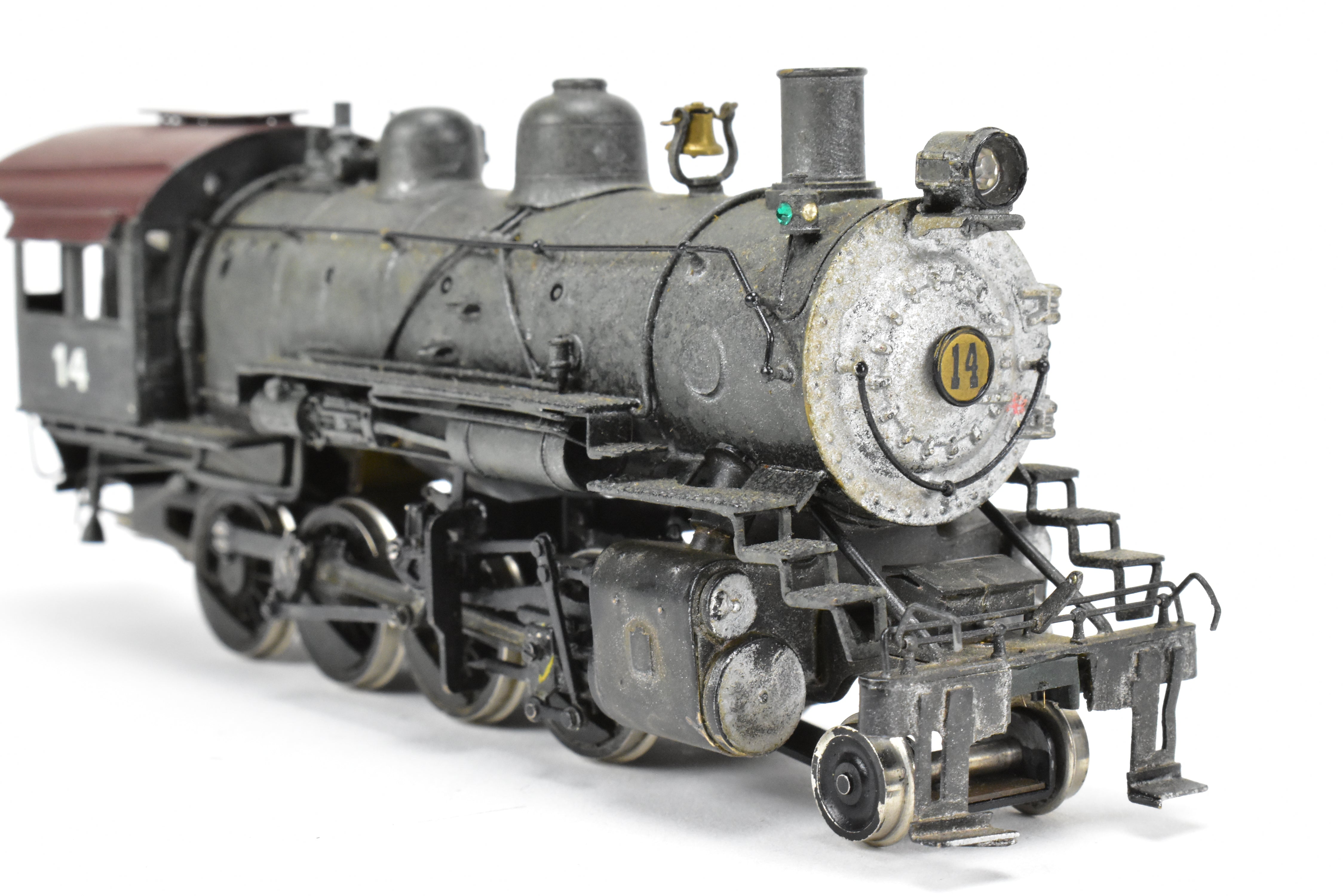High - Quality HO Scale Brass Pacific Fast Mail Model Train - United ATSF - Santa Fe 2 - 8 - 0 Consolidation Pacific Fast Mail in Private Road Red Island #14, Sold As - Is Condition