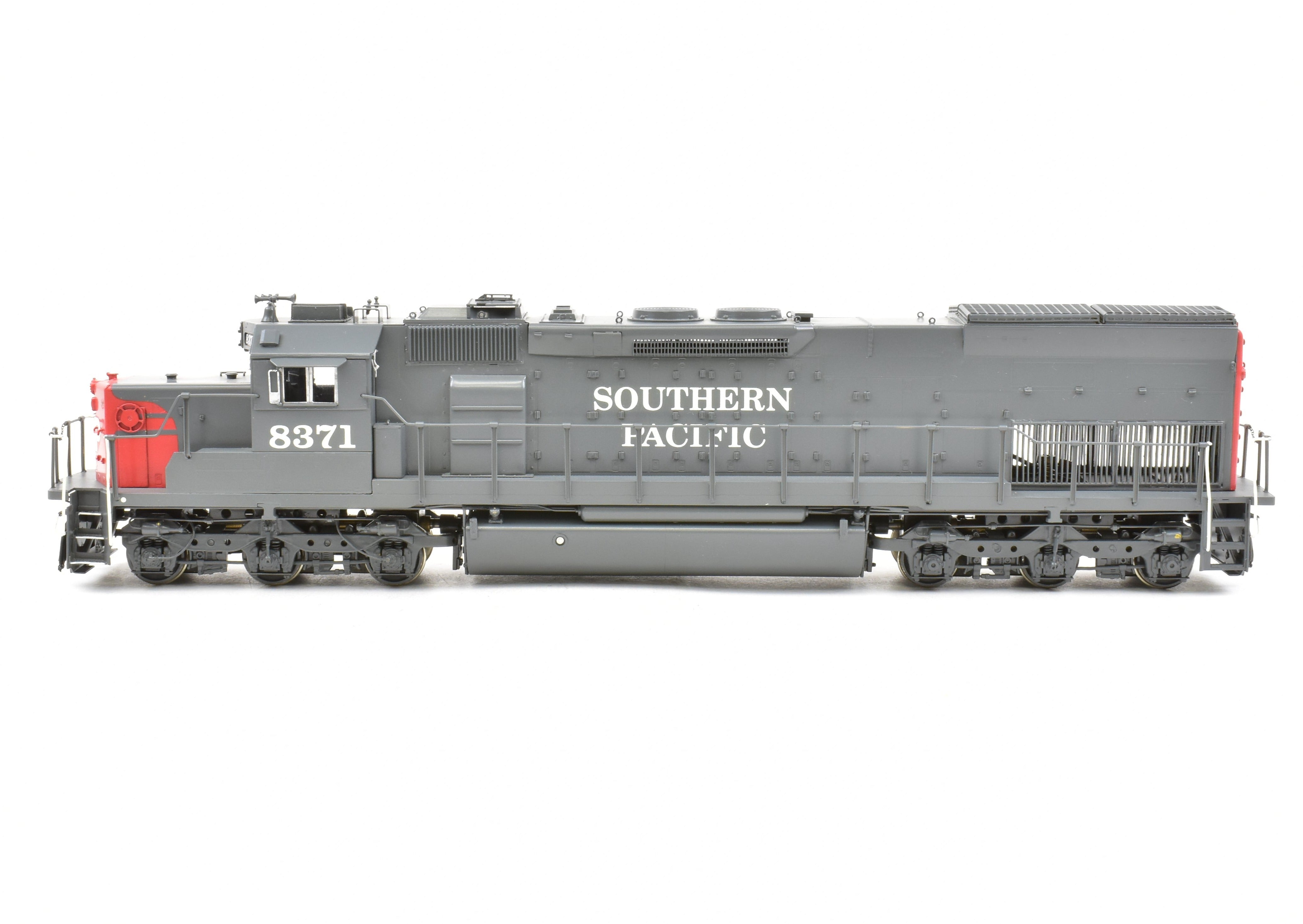Southern Pacific EMD SD40T - 2 116 Nose Factory Painted Model Train No. 8731 by Overland Models (OMI) - S Brass CON