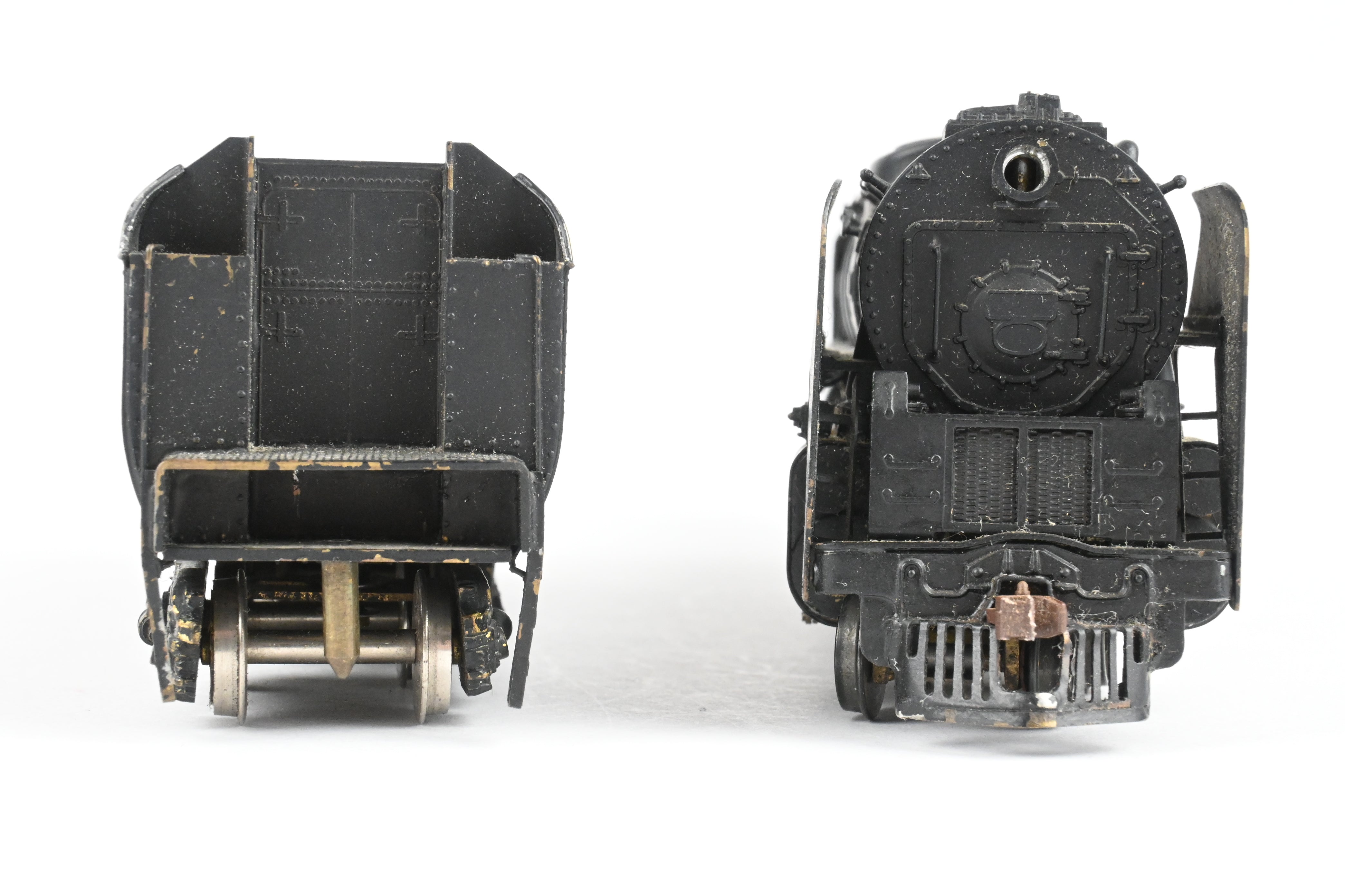 HO Scale Brass Pacific Fast Mail Model - United NYC - New York Central S-1b 4-8-4 Niagara Locomotive with Custom Painting and No Lettering