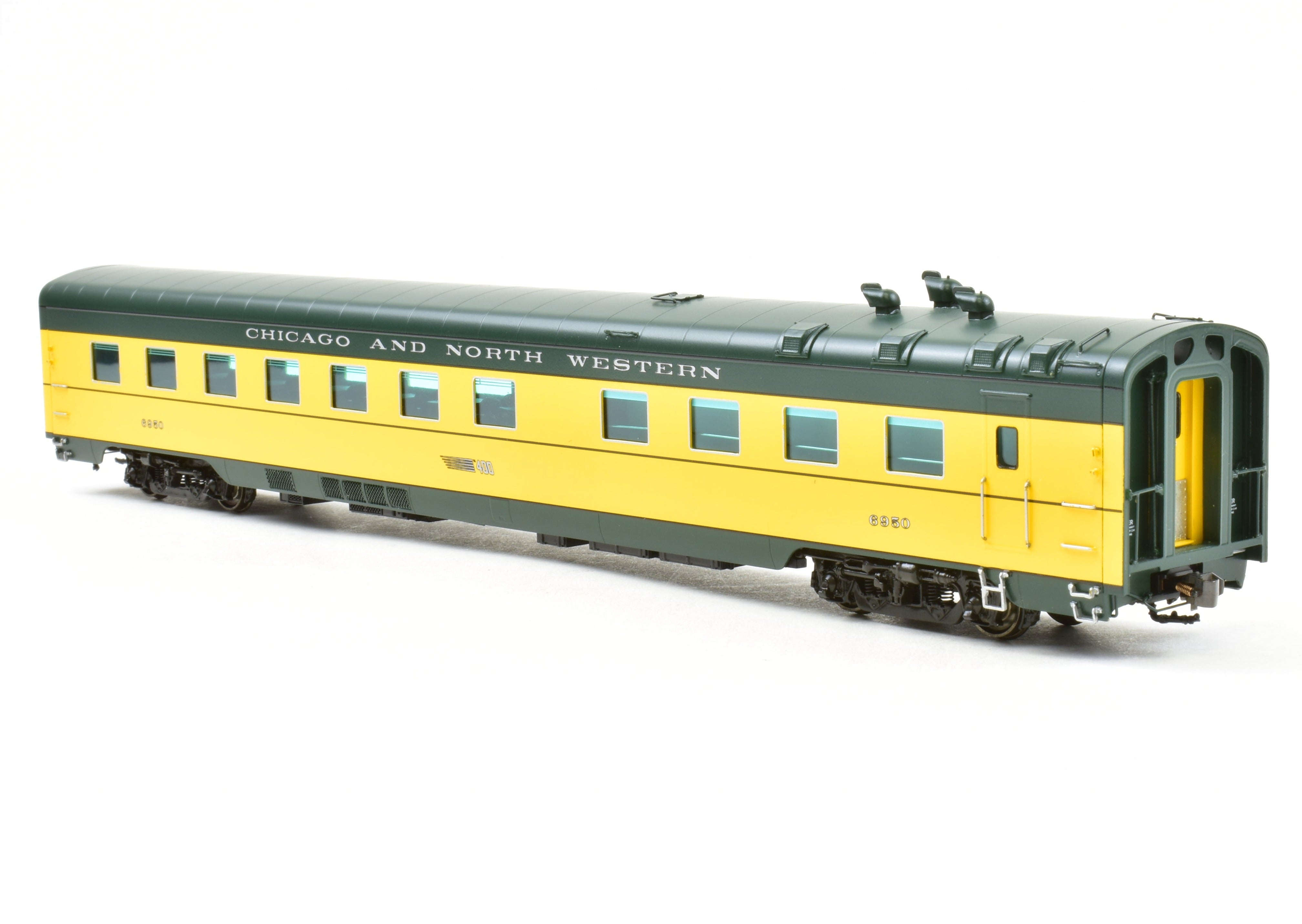 HO Scale Brass C&NW - Chicago and North Western 400 56 - Seat Diner Model FP 6950