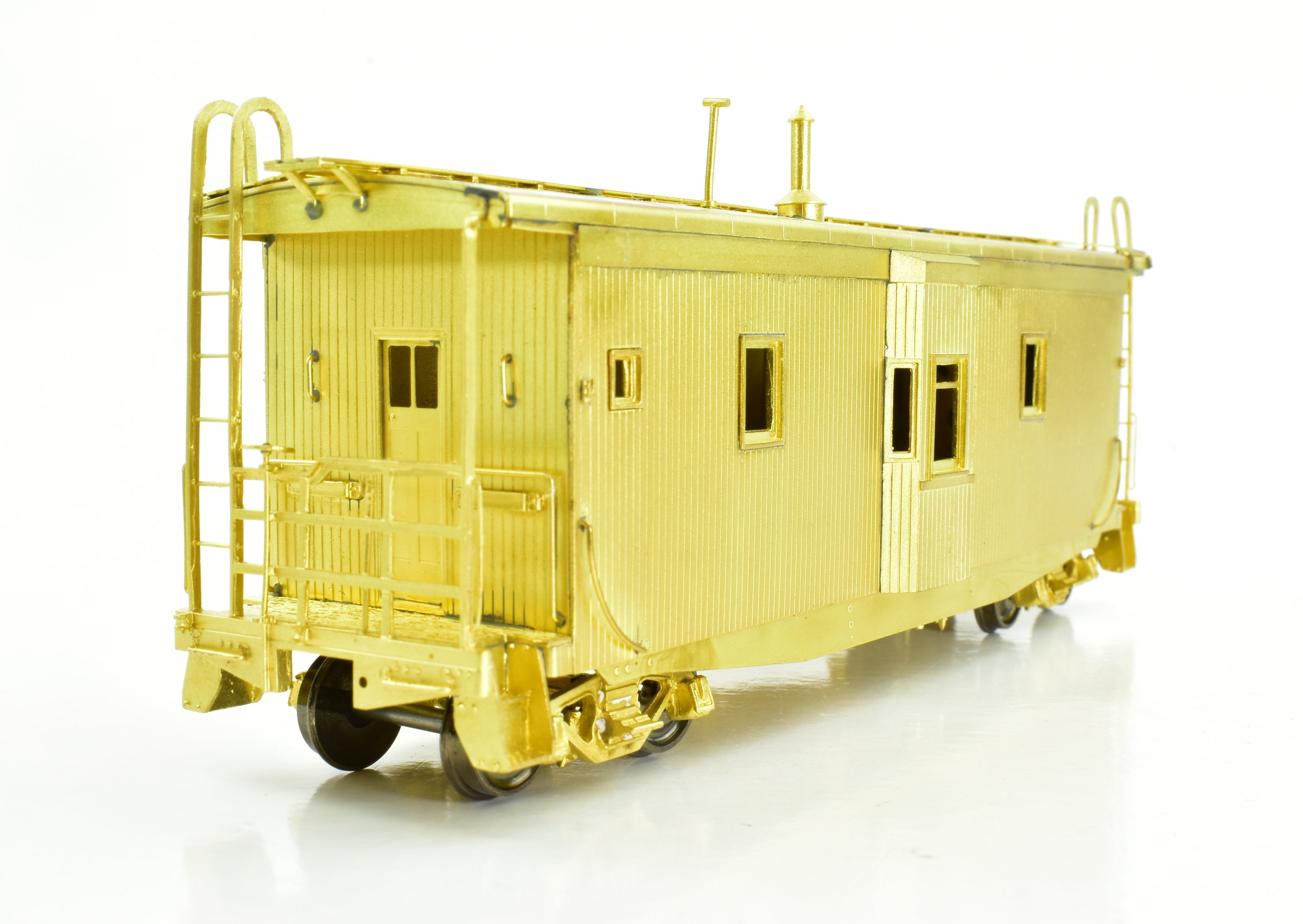 HO Scale Brass Northern Pacific Wood Bay Window Caboose by OMI Overland Models