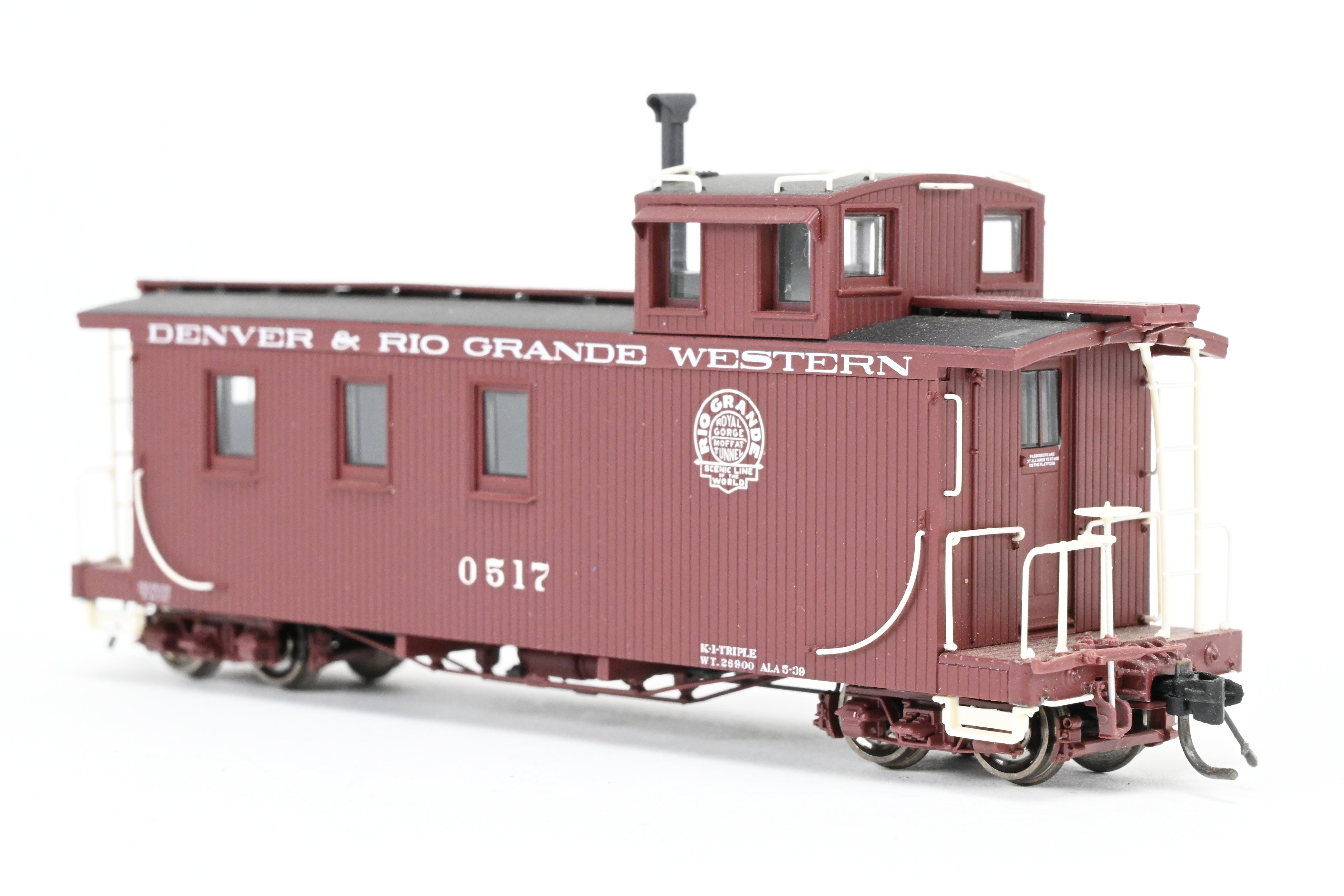 HOn3 Blackstone Models D&RGW - Denver & Rio Grande Western Brown Long Caboose with Moffat Tunnel Herald No. 0517