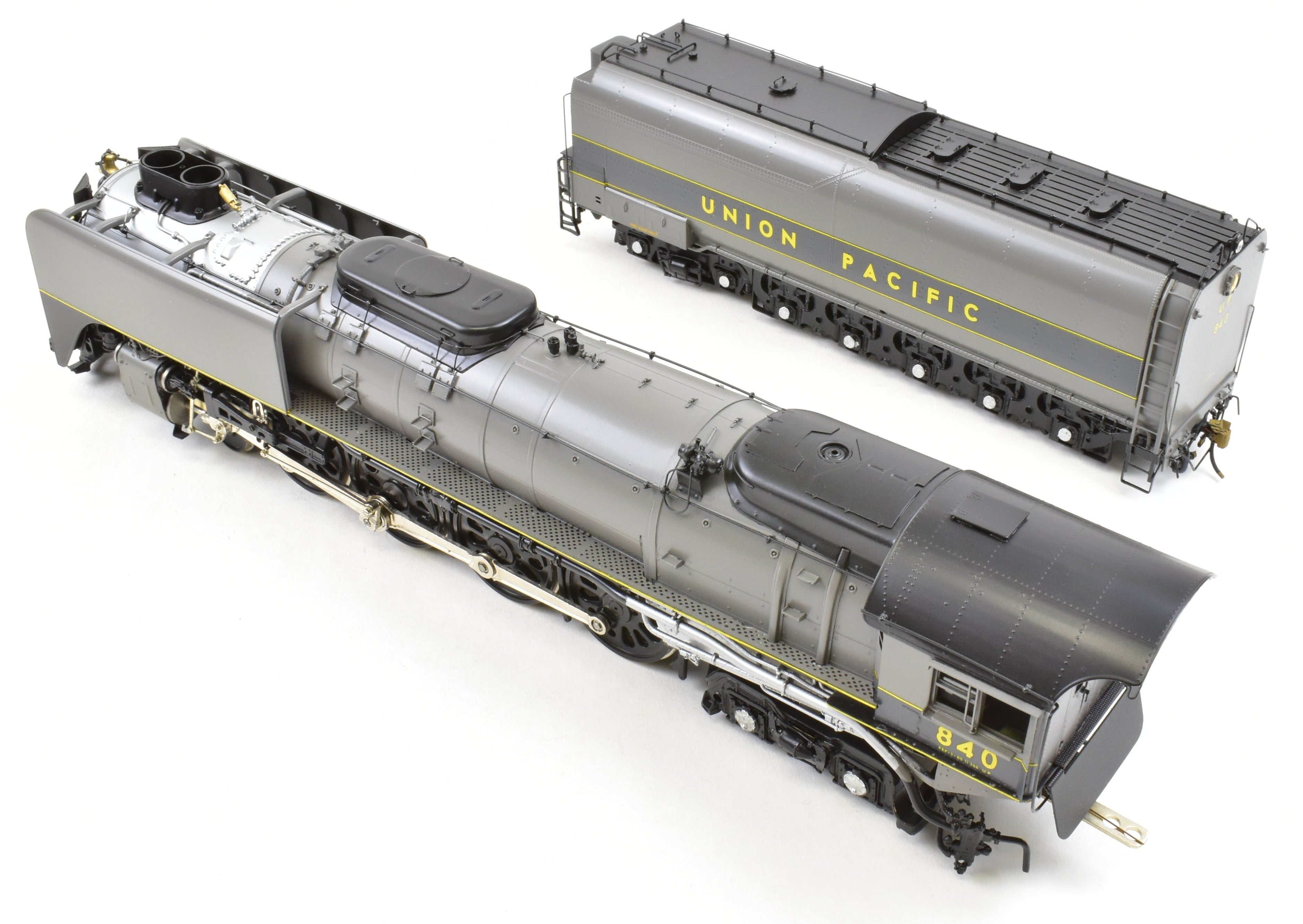 Overland Models Union Pacific FEF - 3 4 - 8 - 4 S Brass Factory Painted No. 840 TTG