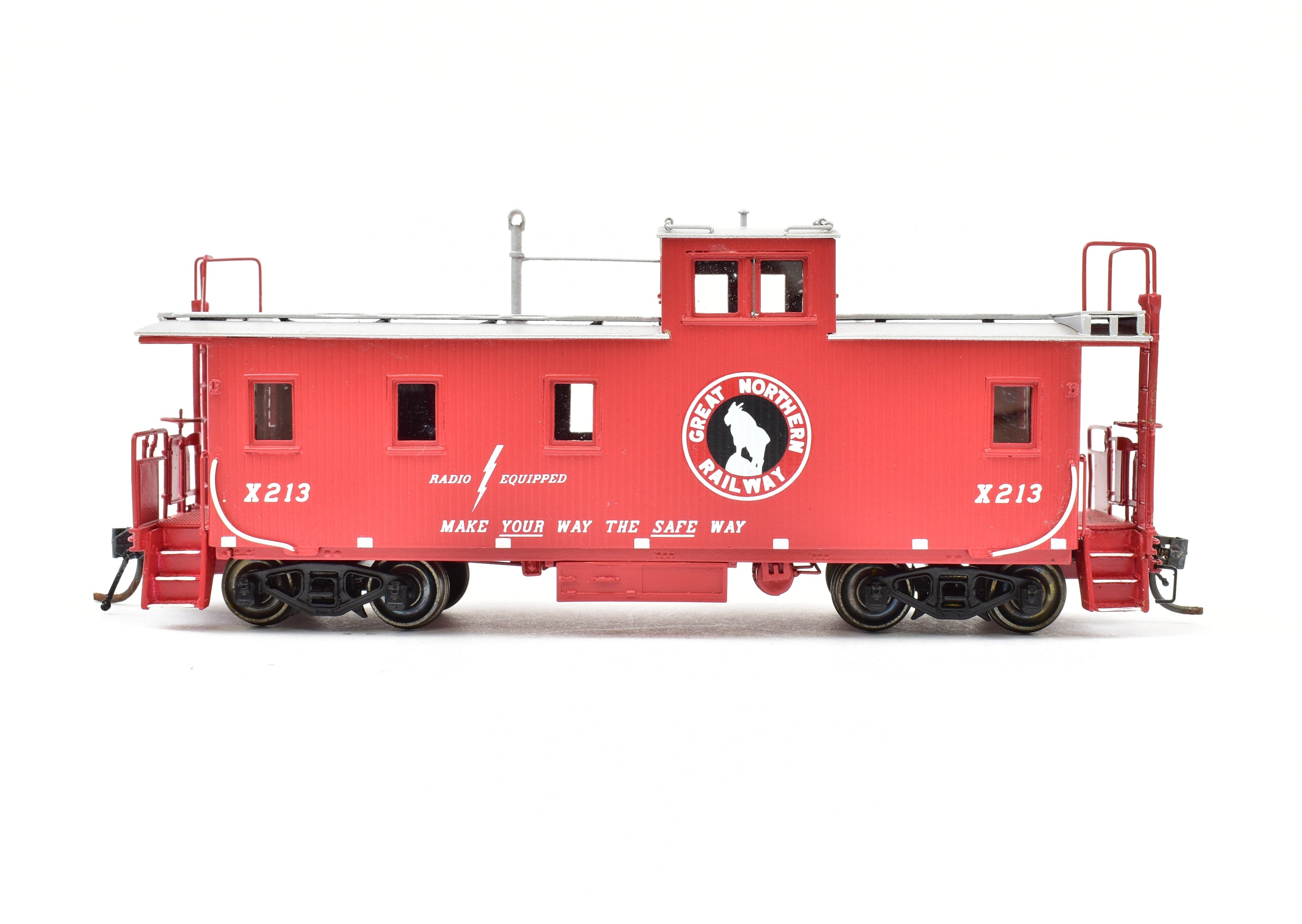 HO Brass OMI Overland Models' Great Northern 30' Factory - Painted Wood Caboose No. X - 213