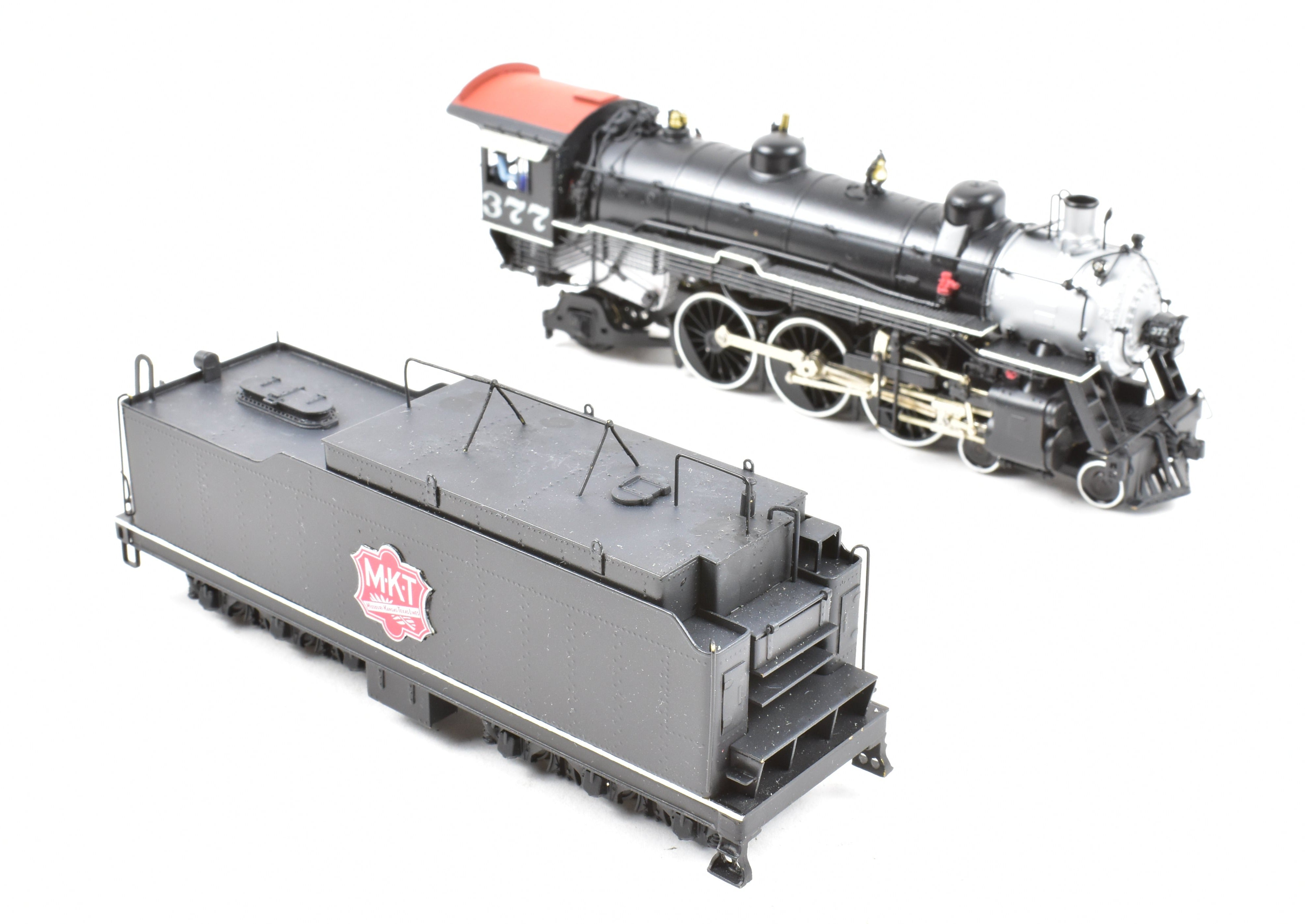 HO Scale Brass Hallmark Models MKT - Missouri Kansas Texas 4-6-2 H-3A Pacific Professional Painted Locomotive Model #377