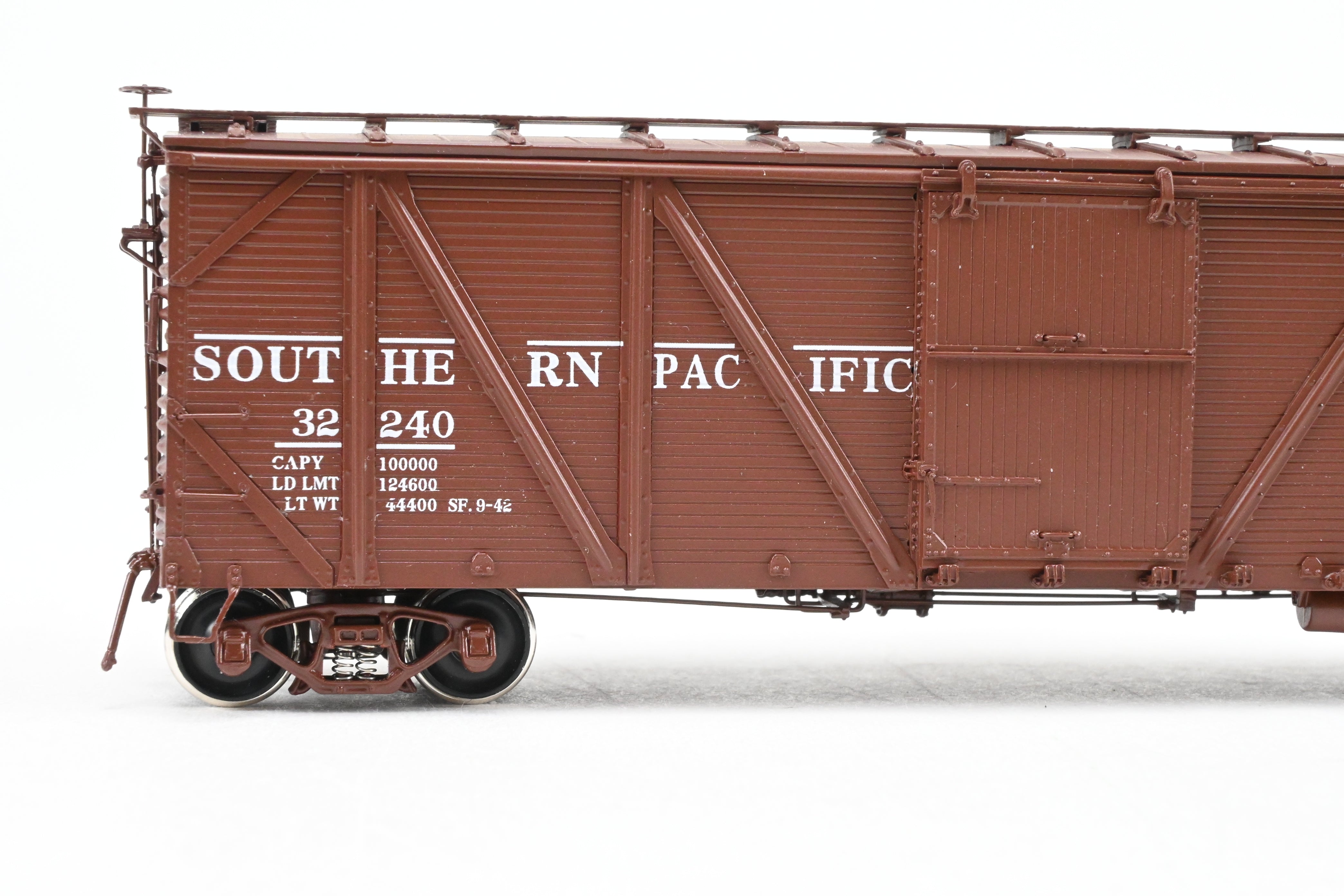 HO Scale Brass Challenger Imports Southern Pacific Class B - 50 - 15 Outside Braced Wood - Sheathed Box Car with Hutchins Roof, Model Number FP #32240