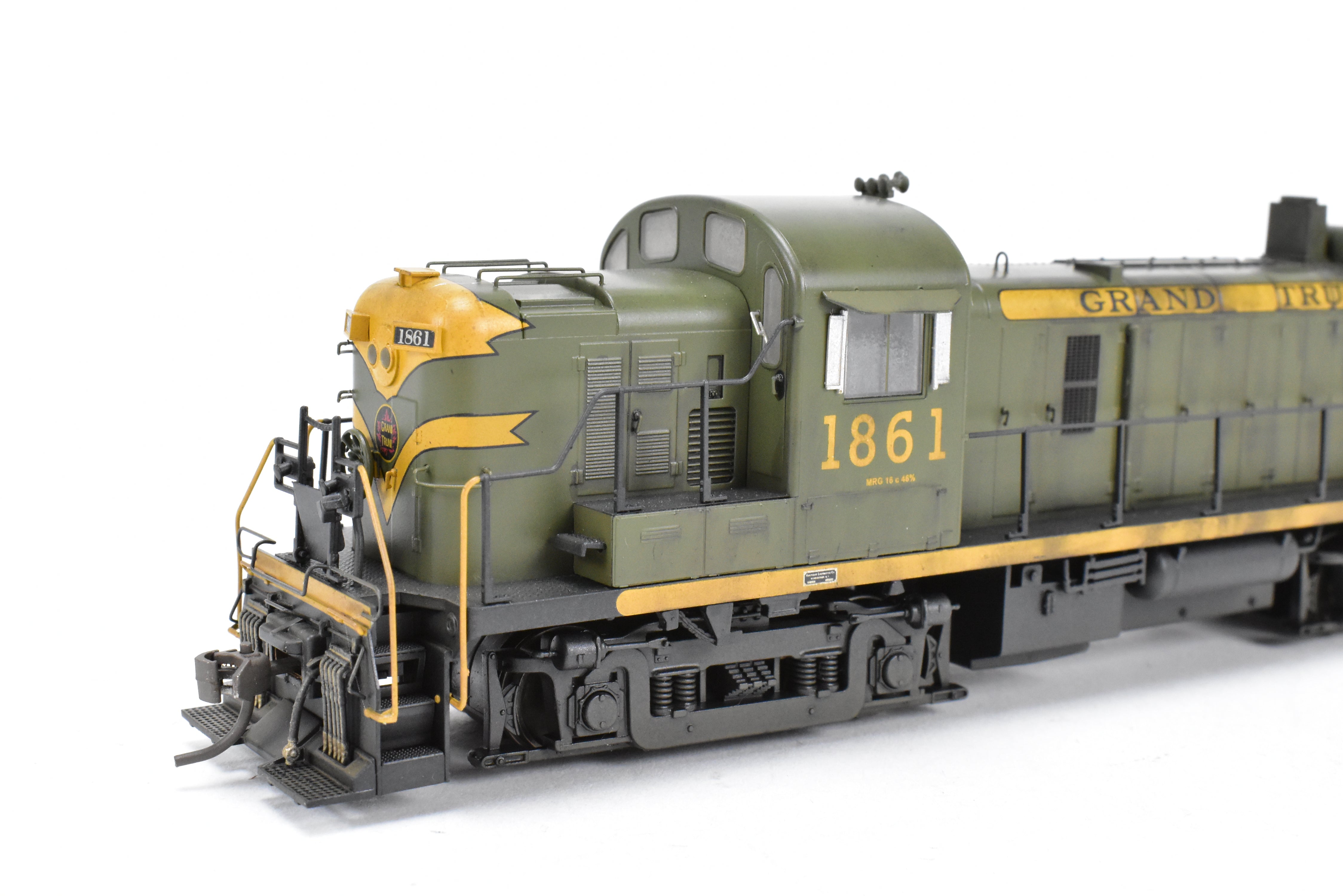 Bowser Executive Line GTW Grand Trunk Alco RS-3 Phase III, ESU DCC & Sound, #1861 Weathered