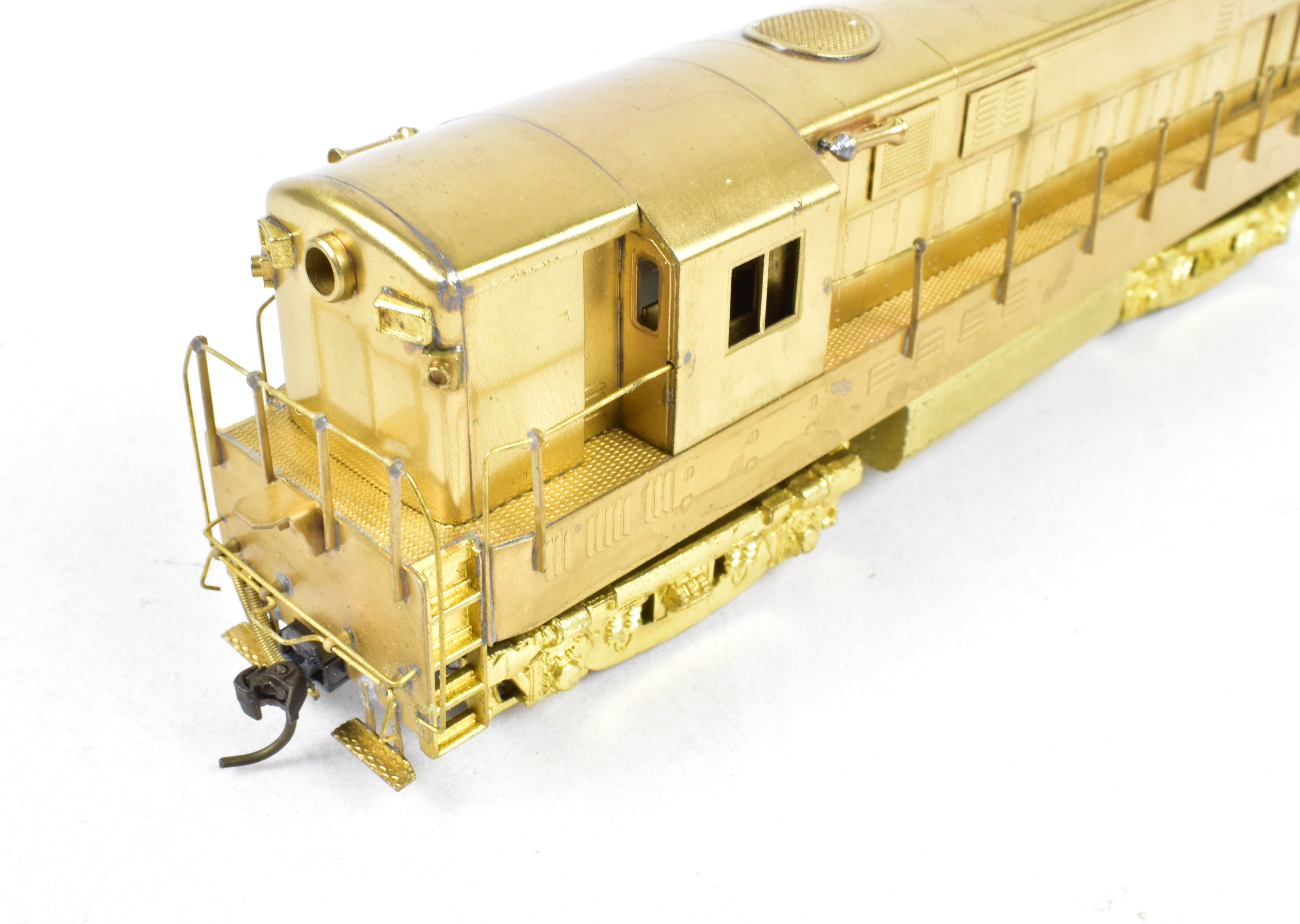1970s HO Brass Red Ball Baby Trainmaster H-16-44 Model by Fairbanks Morse