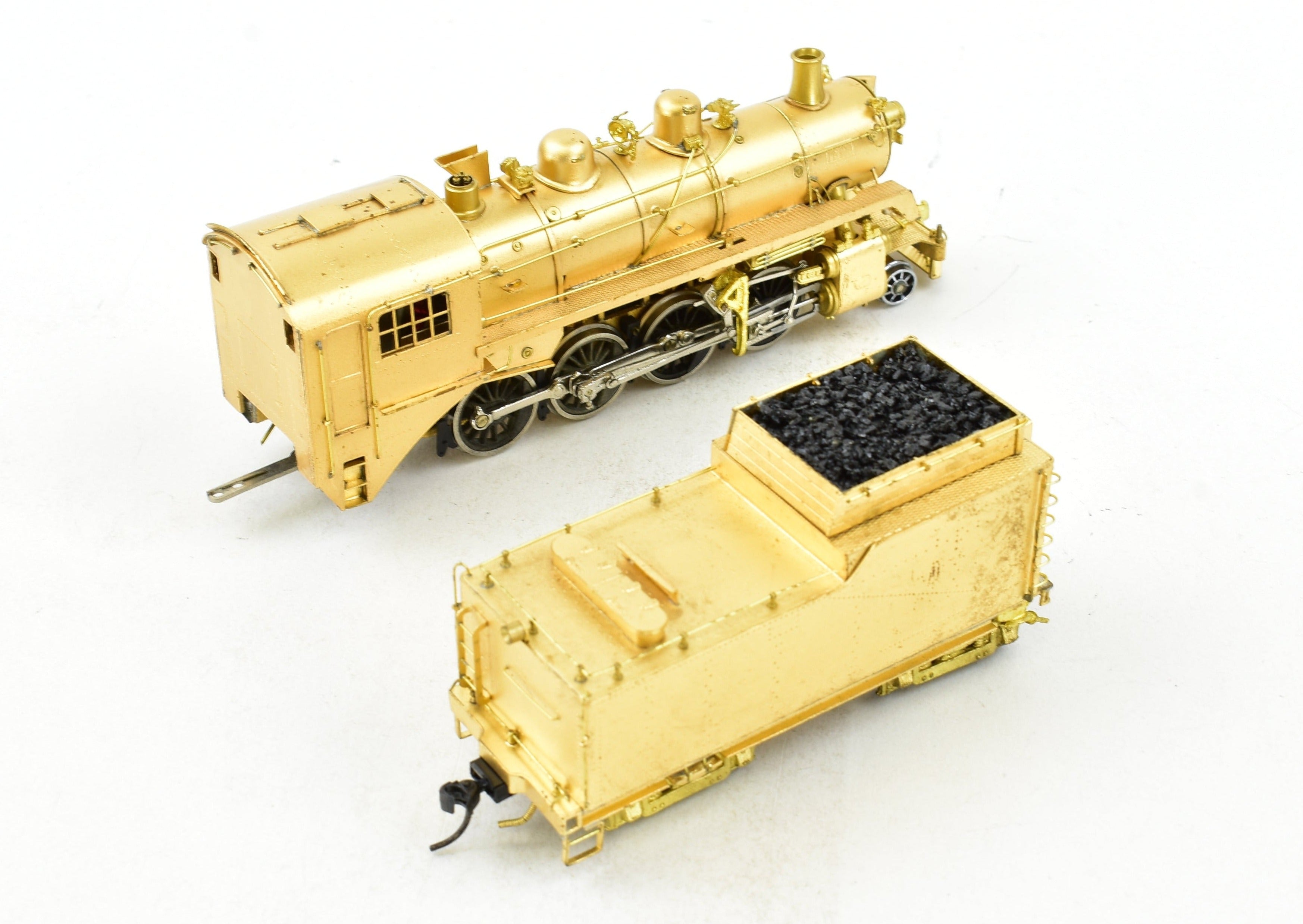 High - Quality HO Scale Brass Model Train - Van Hobbies CPR Canadian Pacific Railway 2 - 8 - 0 Locomotive Replica